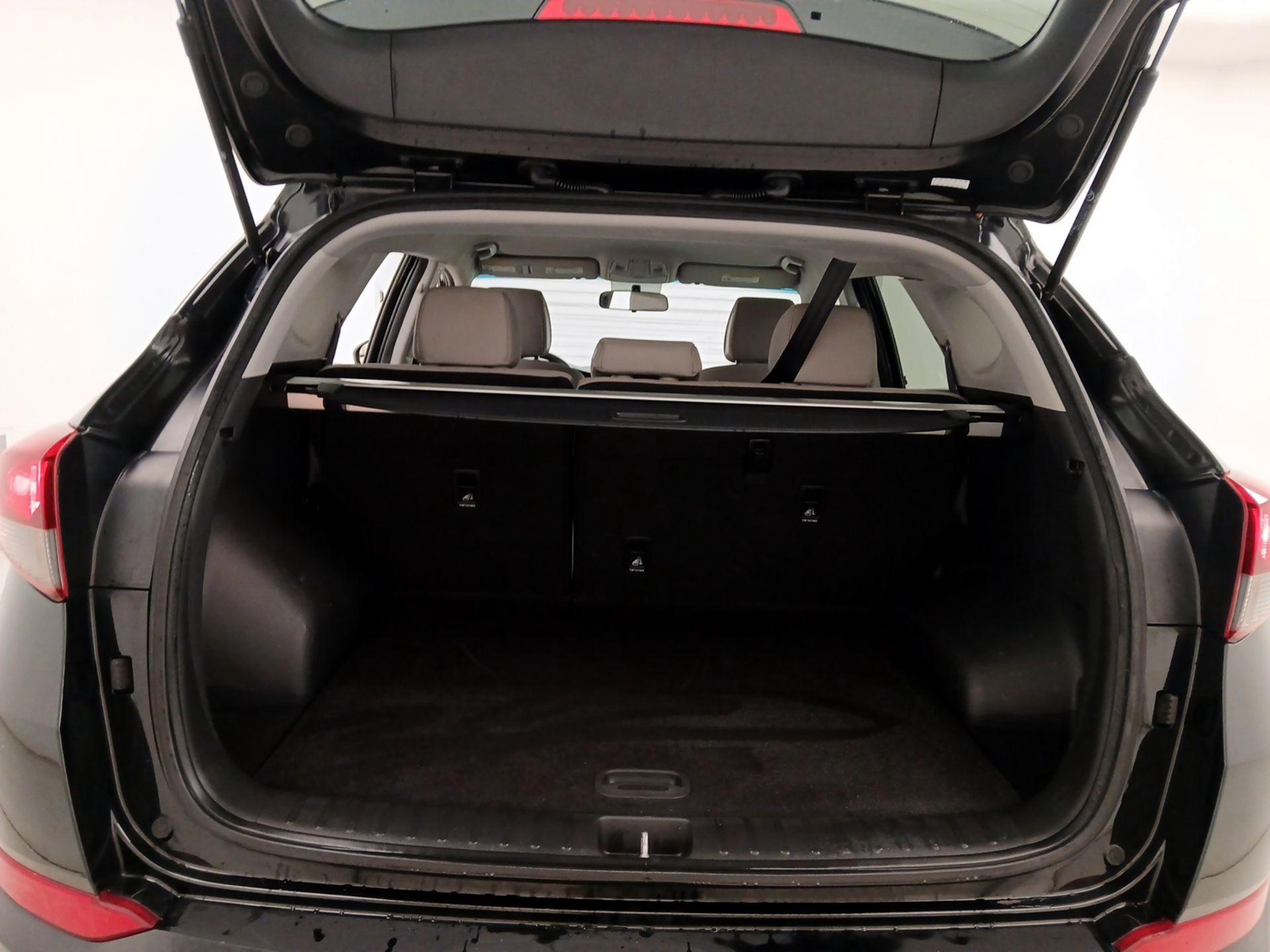 Thumbnail: 2017 Hyundai Tucson - 20