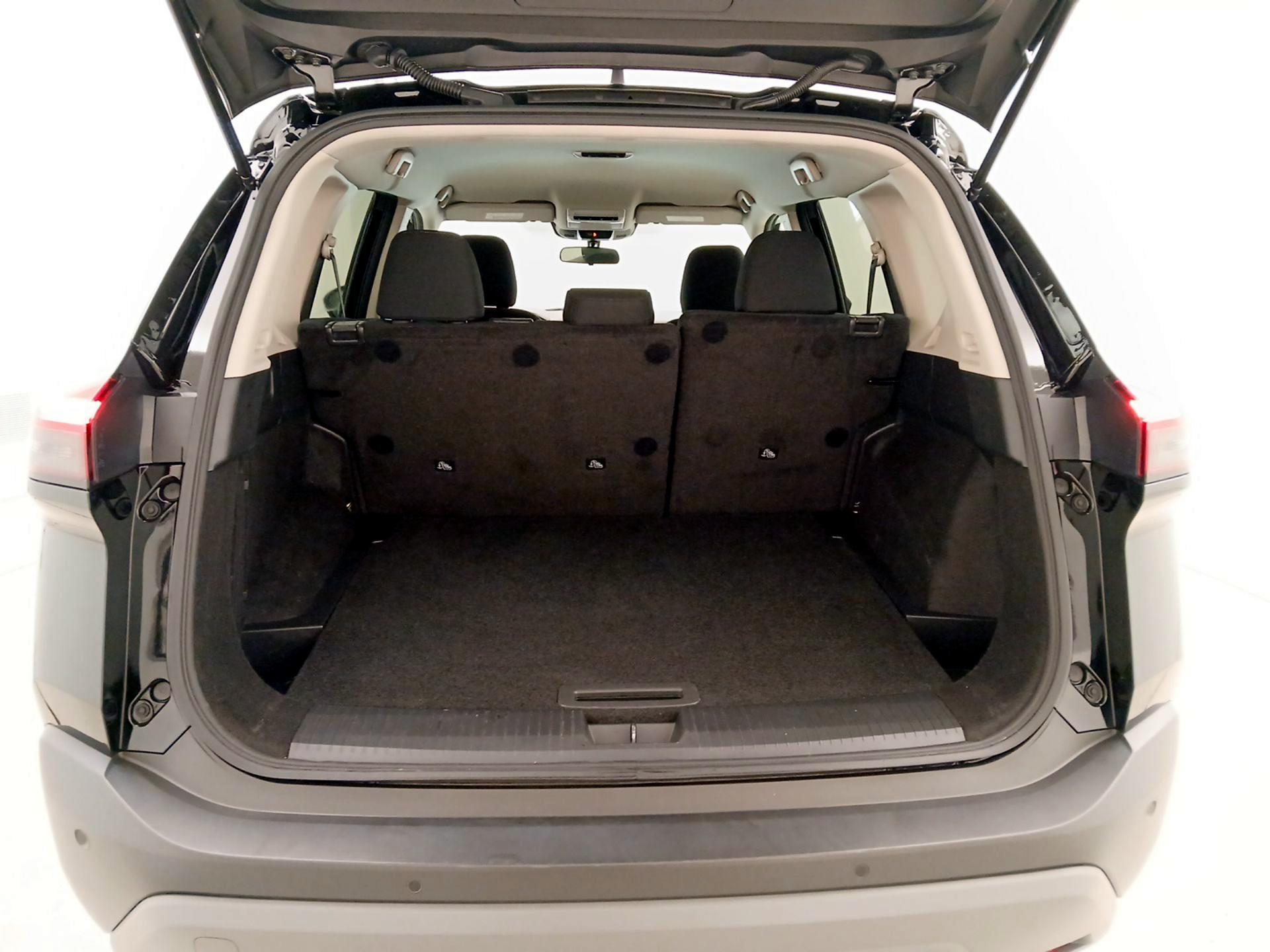 Thumbnail: 2023 Nissan Rogue - 20