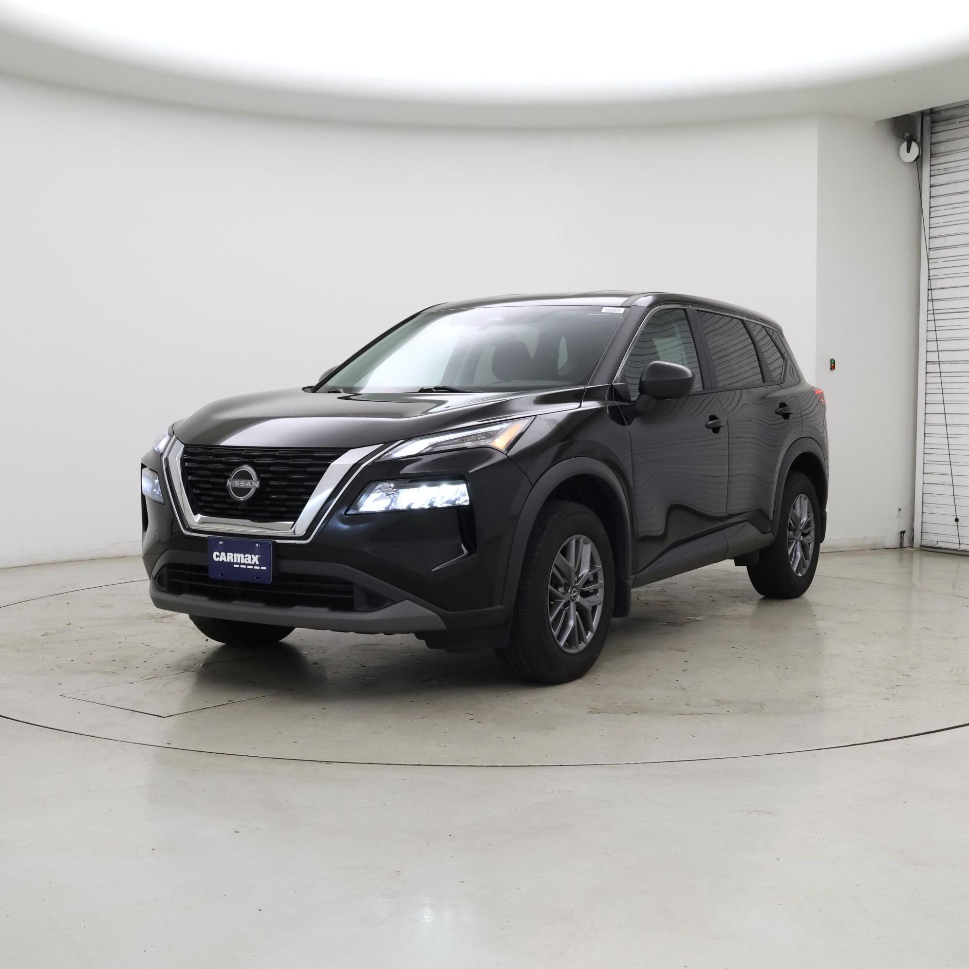 Thumbnail: 2023 Nissan Rogue - 4