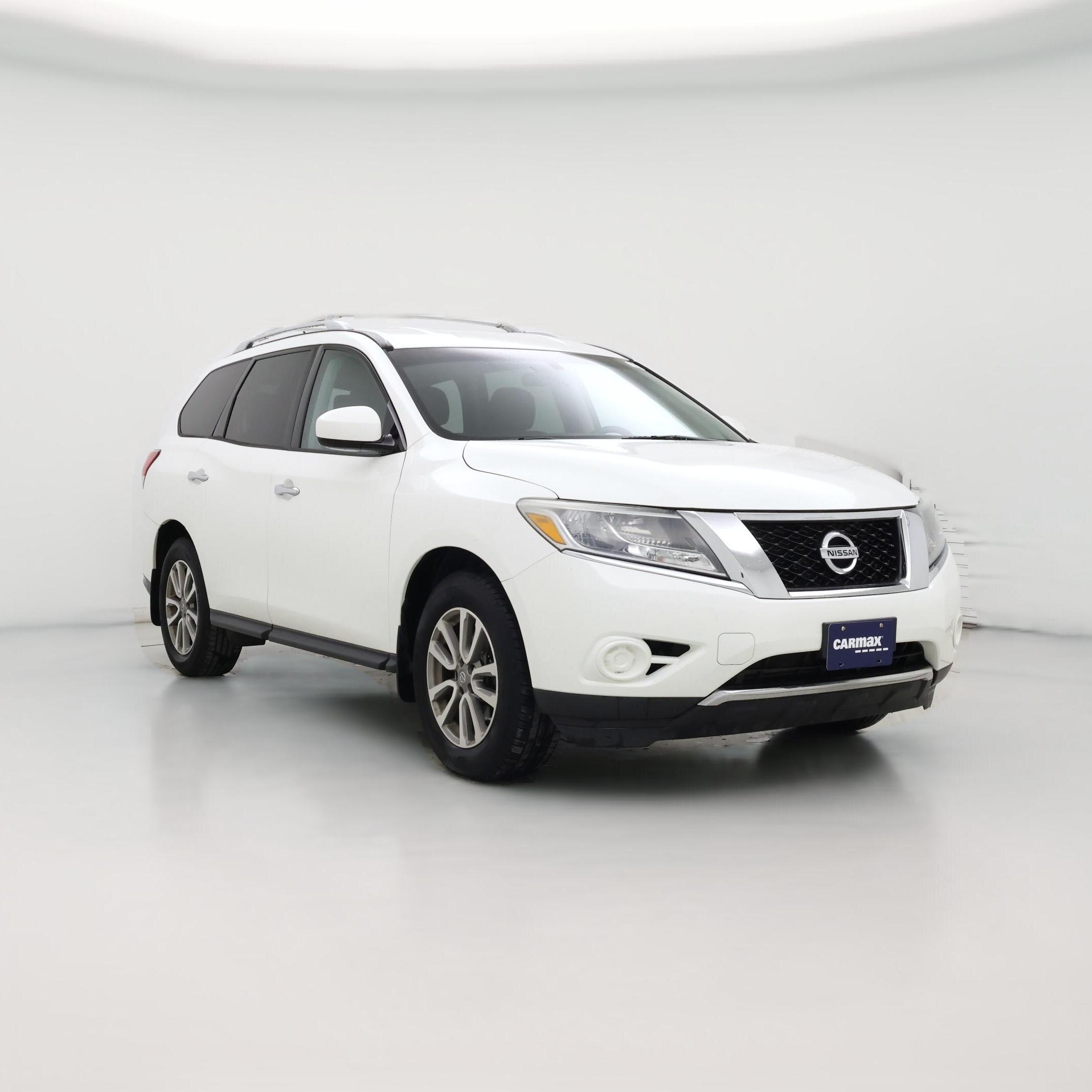 Thumbnail: 2015 Nissan Pathfinder - 1