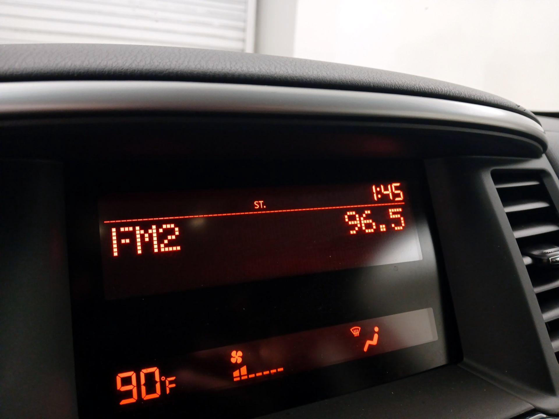 Thumbnail: 2015 Nissan Pathfinder - 14