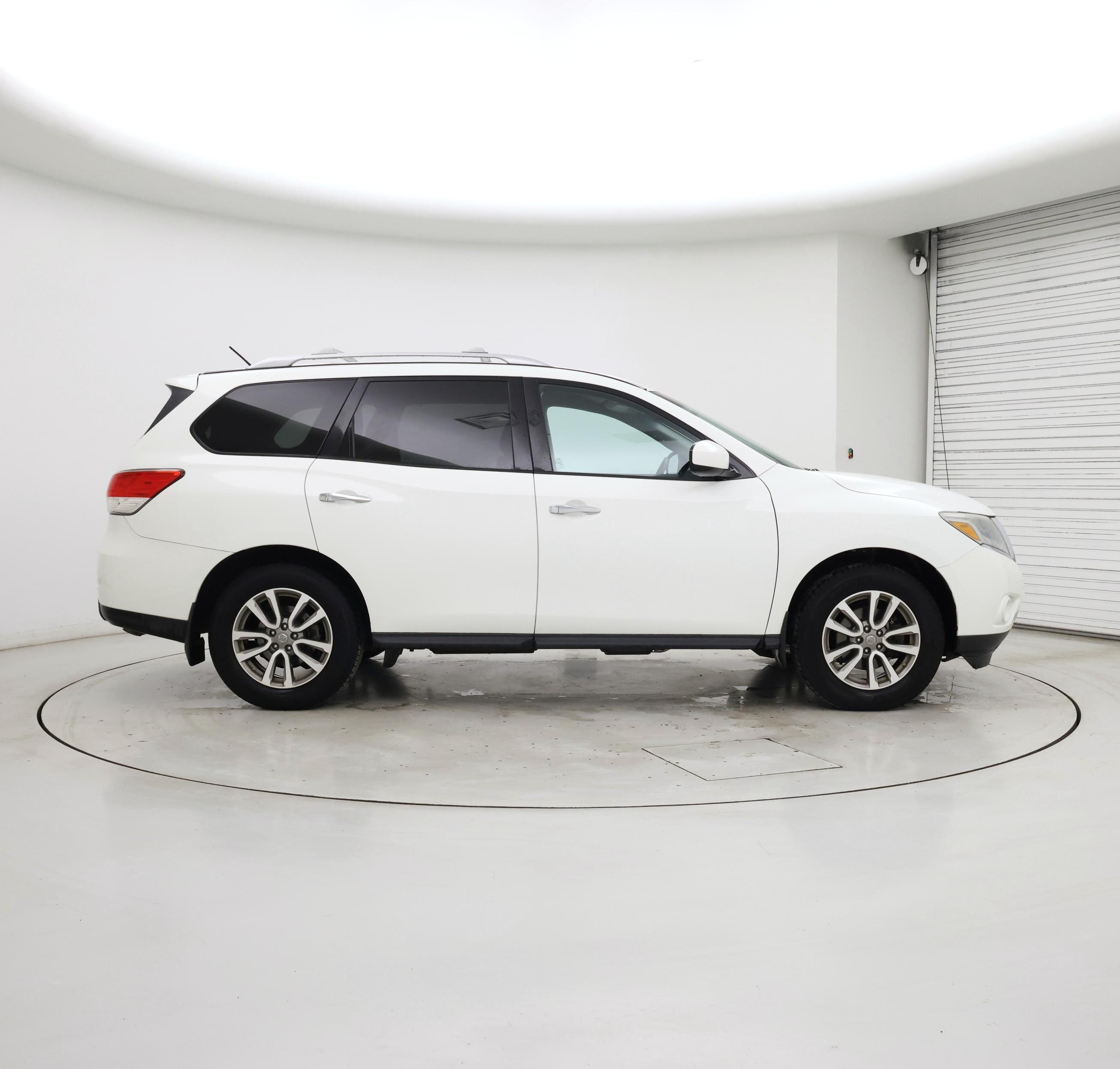 Thumbnail: 2015 Nissan Pathfinder - 7