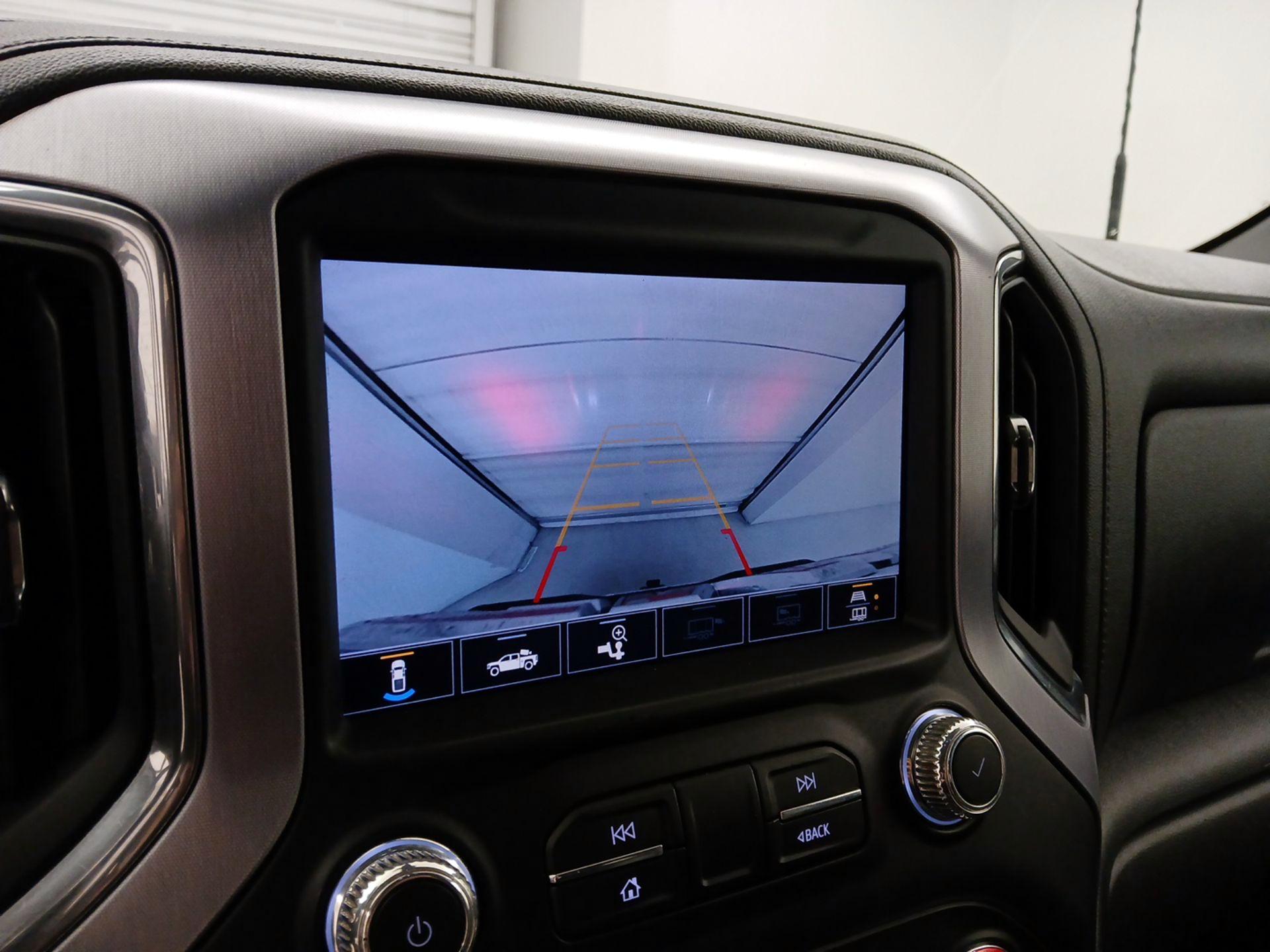 Thumbnail: 2022 GMC Sierra 2500 - 14