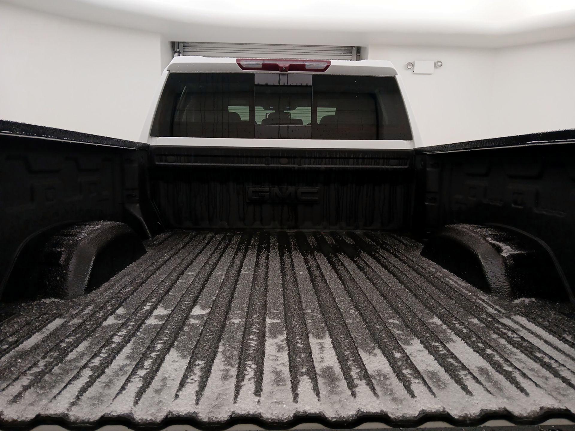 Thumbnail: 2022 GMC Sierra 2500 - 20