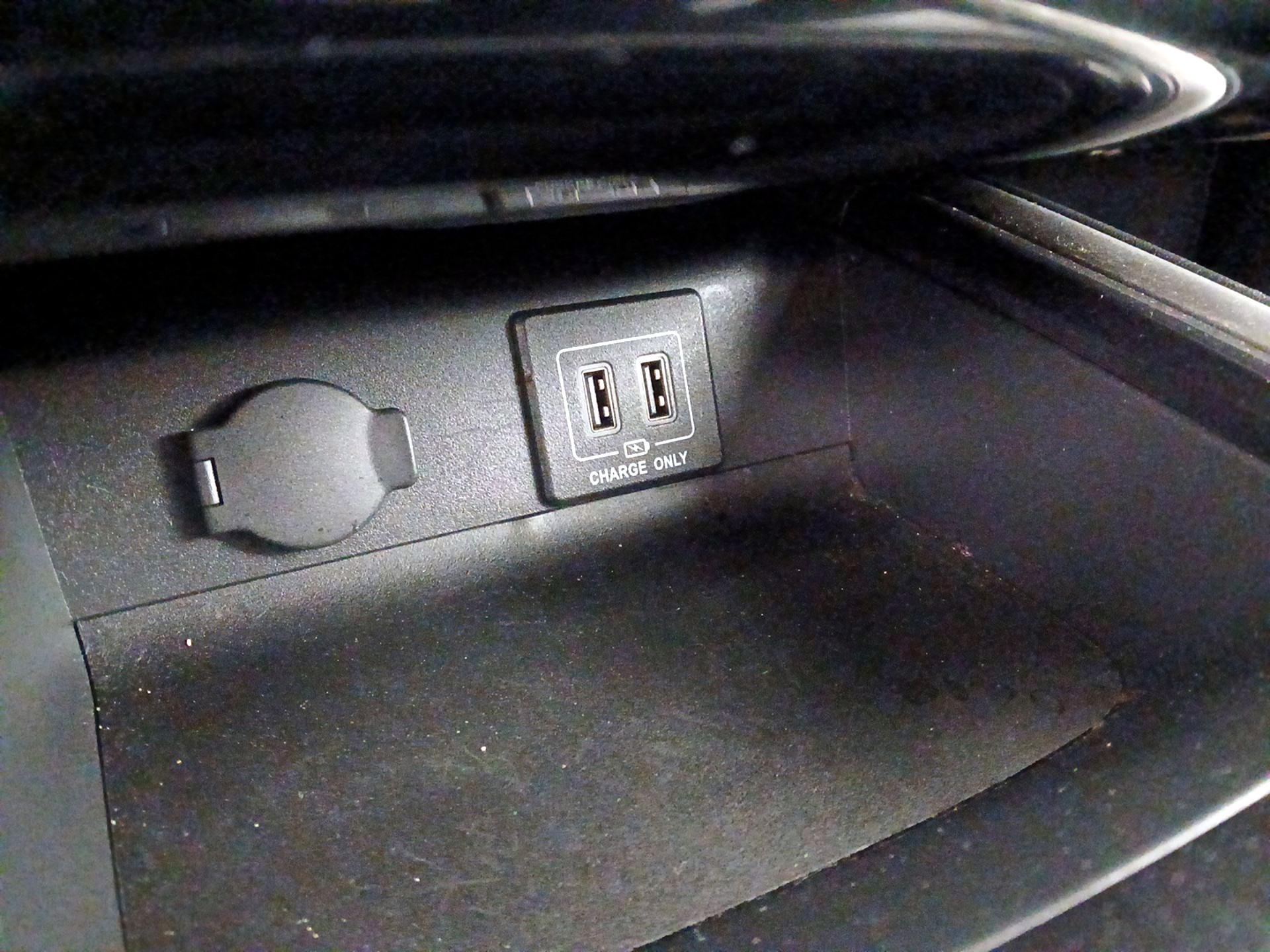 Thumbnail: 2018 Nissan Pathfinder - 18