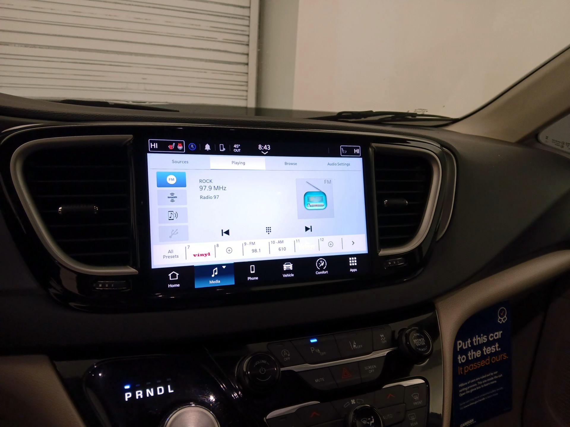 Thumbnail: 2023 Chrysler Pacifica - 15