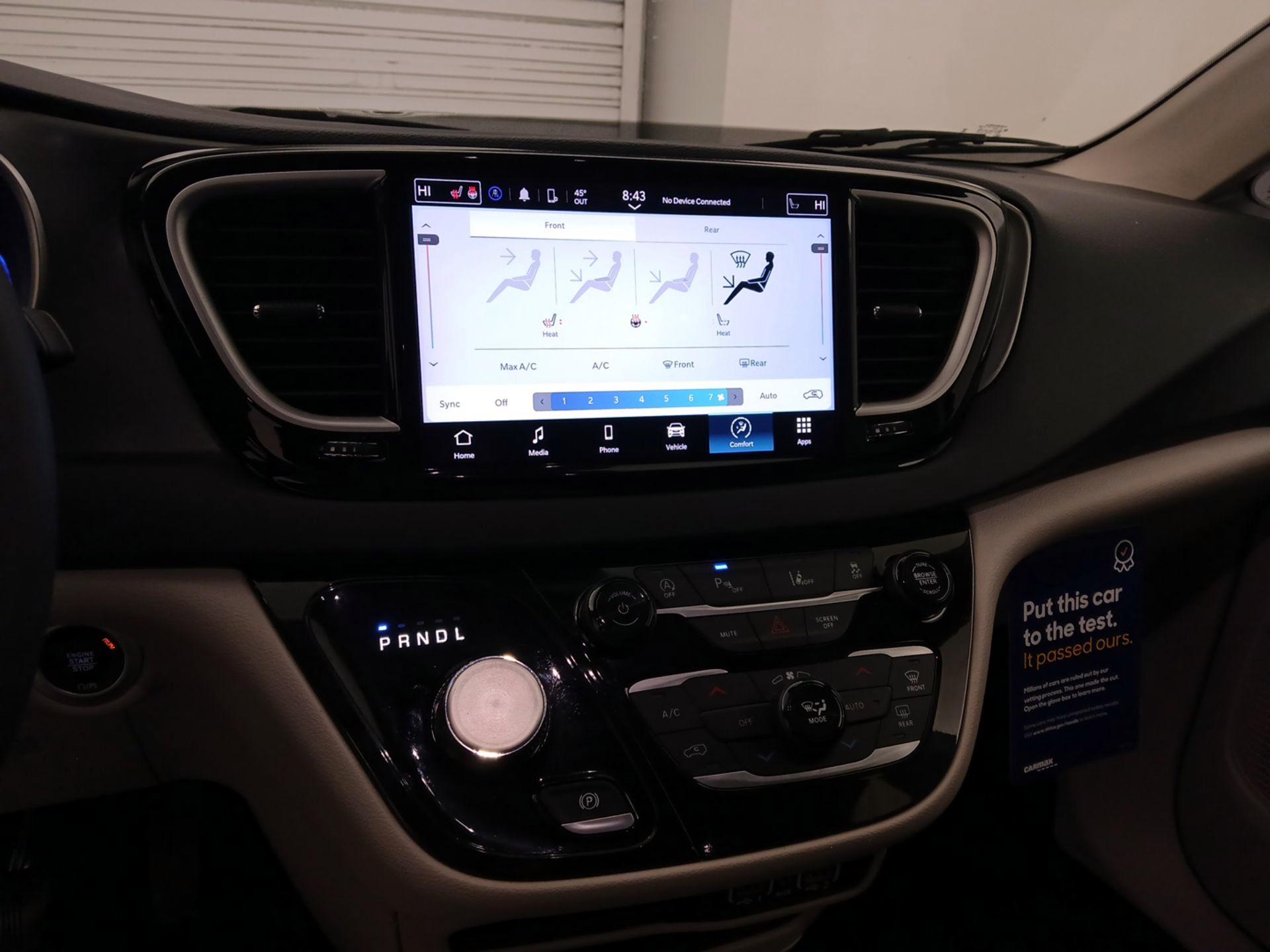 Thumbnail: 2023 Chrysler Pacifica - 16