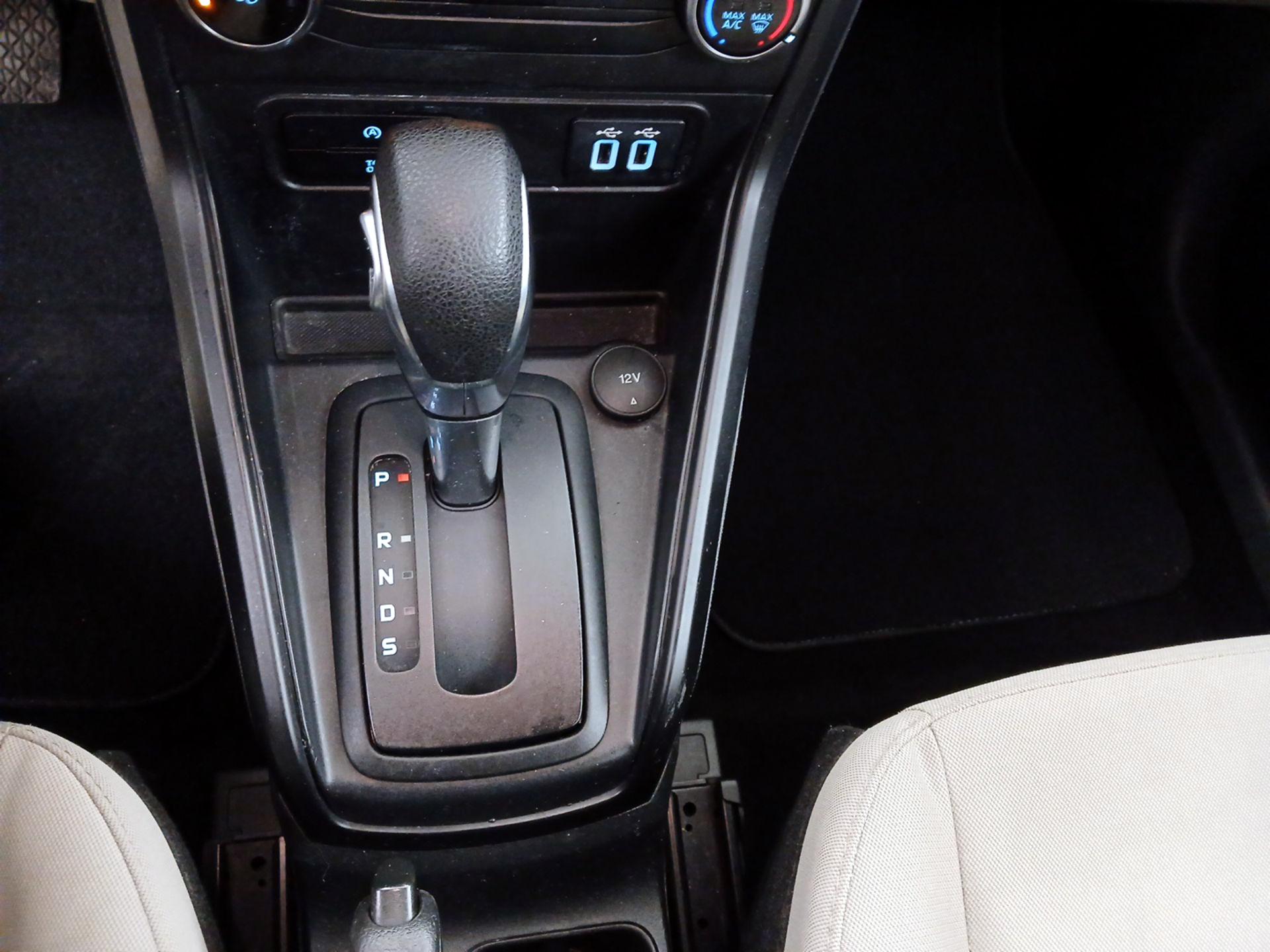 Thumbnail: 2019 Ford EcoSport - 17