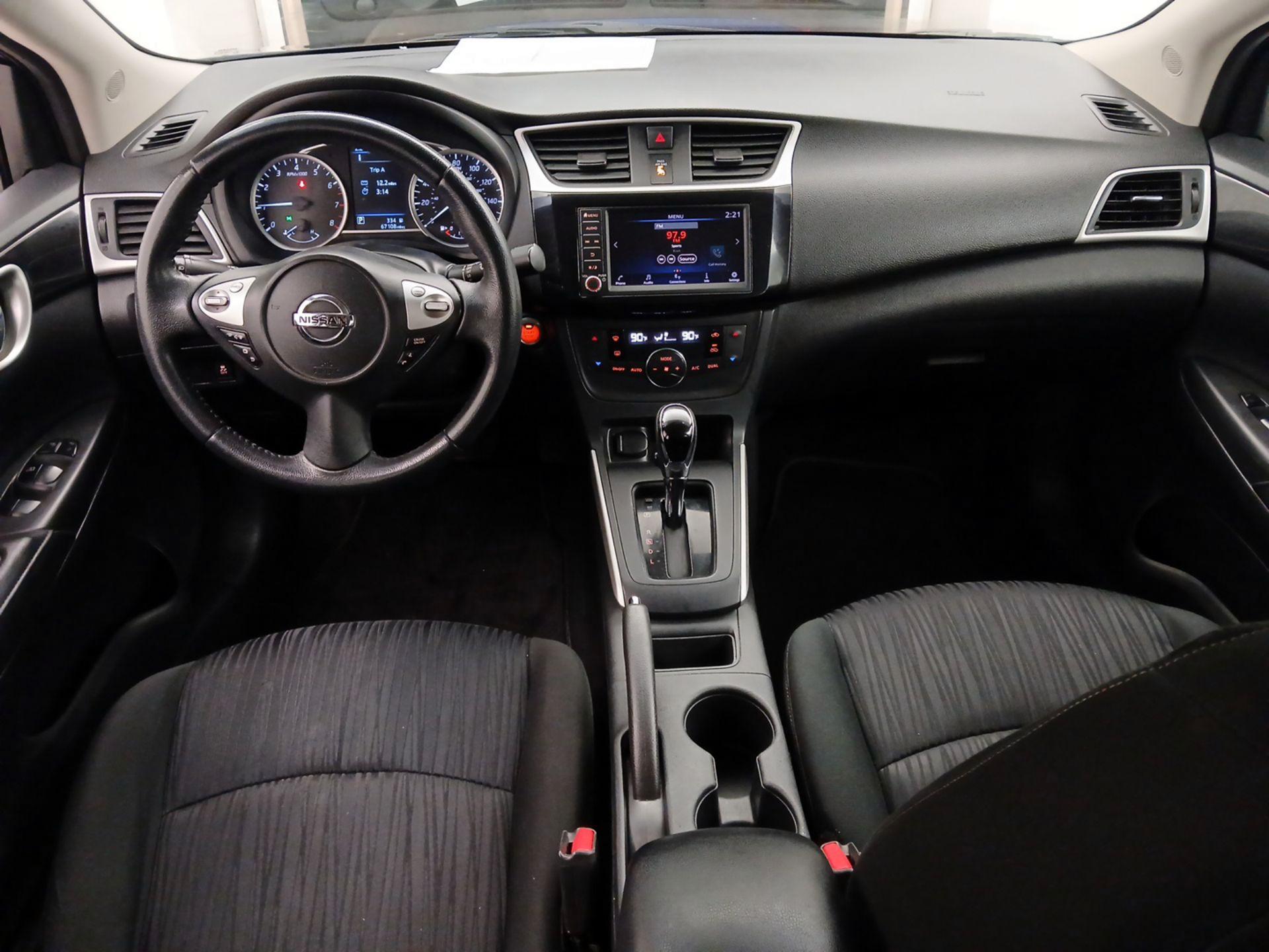 Thumbnail: 2019 Nissan Sentra - 9