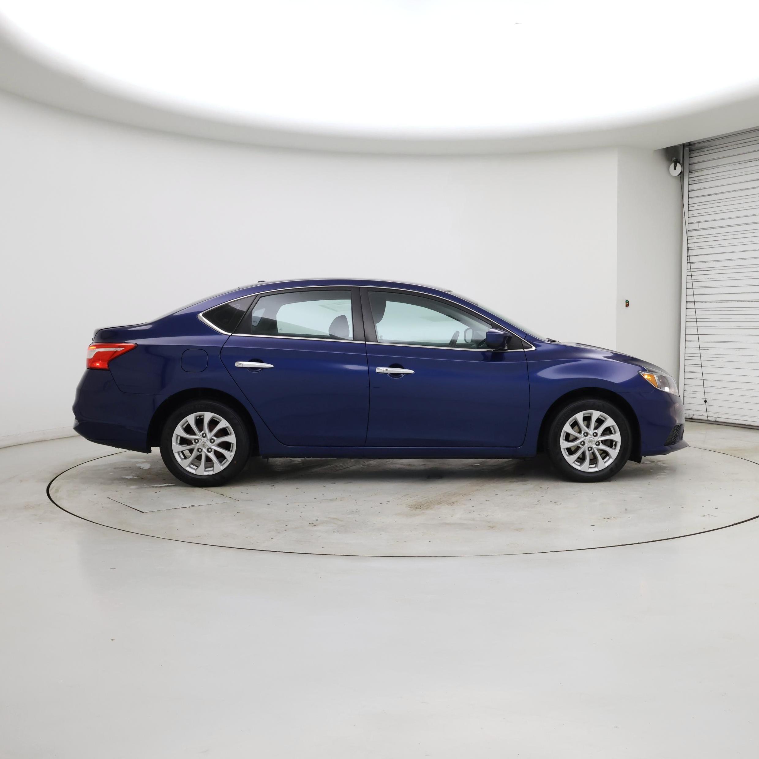 Thumbnail: 2019 Nissan Sentra - 7