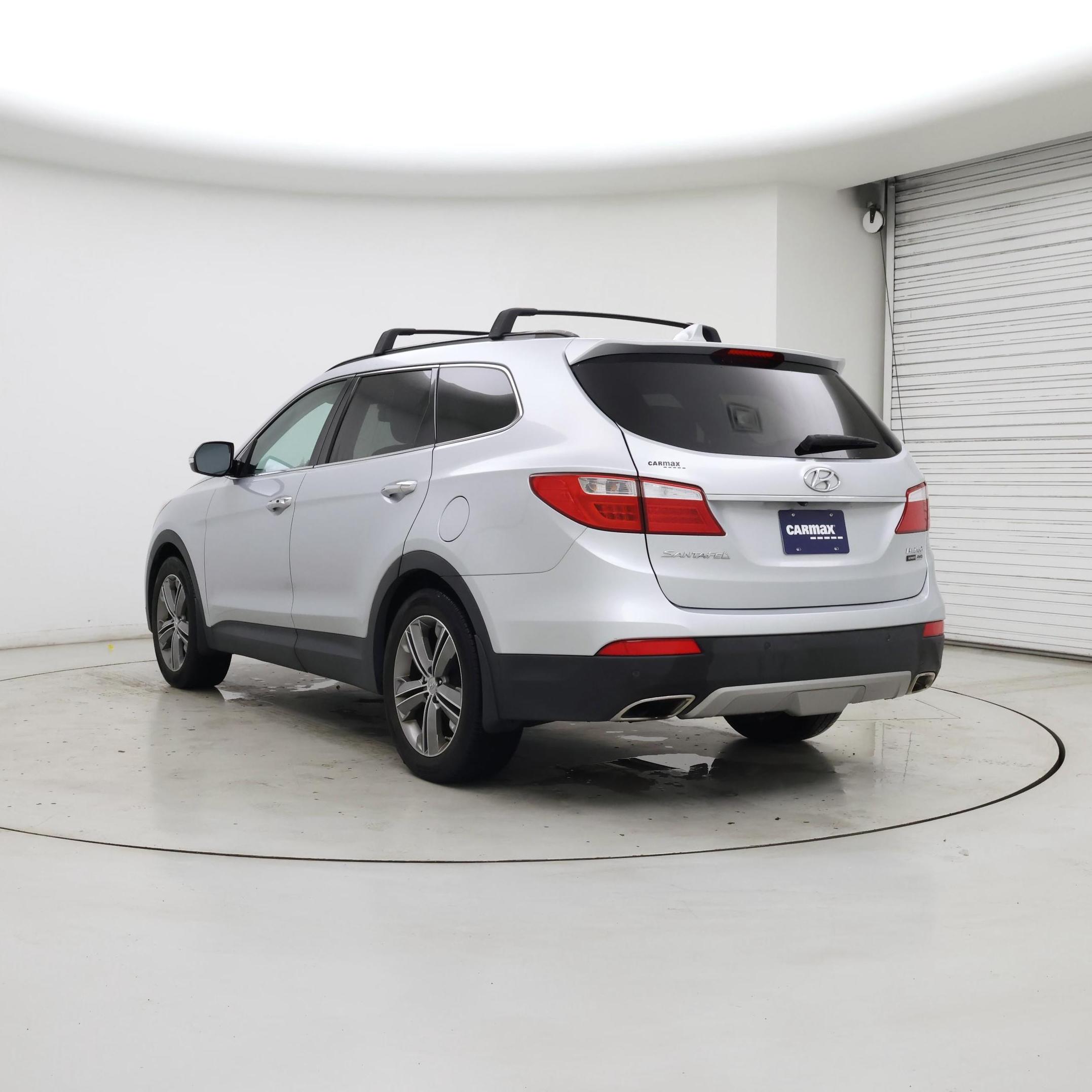 Thumbnail: 2015 Hyundai Santa Fe - 2