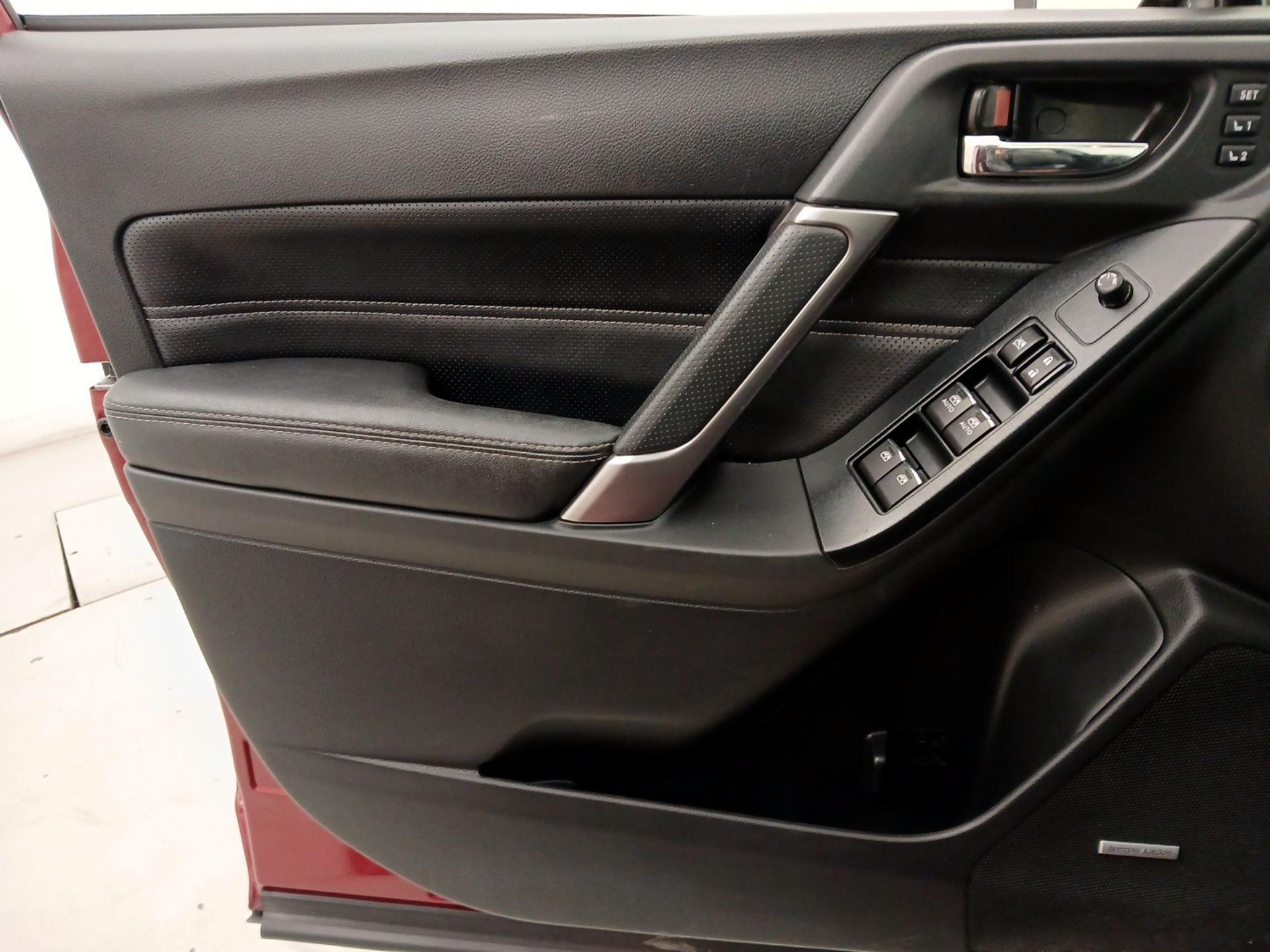 Thumbnail: 2017 Subaru Forester - 12