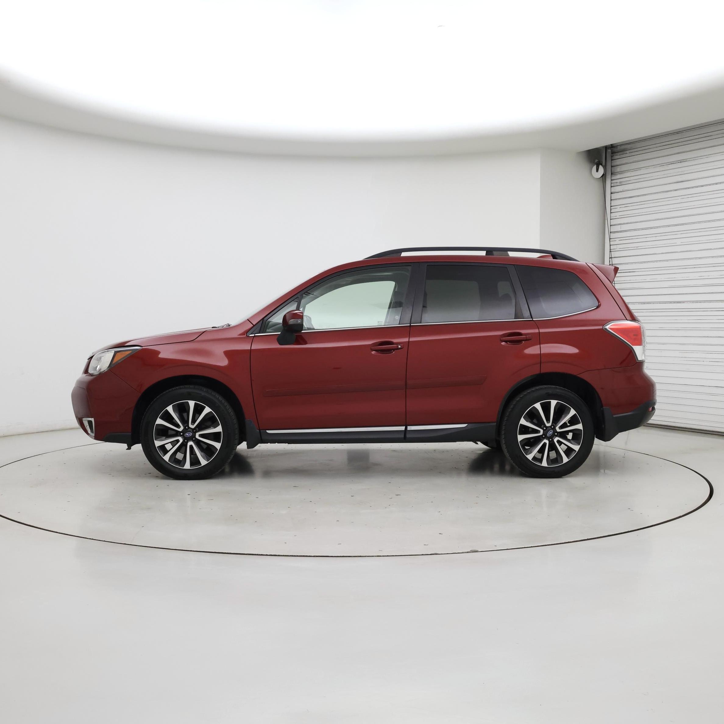 Thumbnail: 2017 Subaru Forester - 3