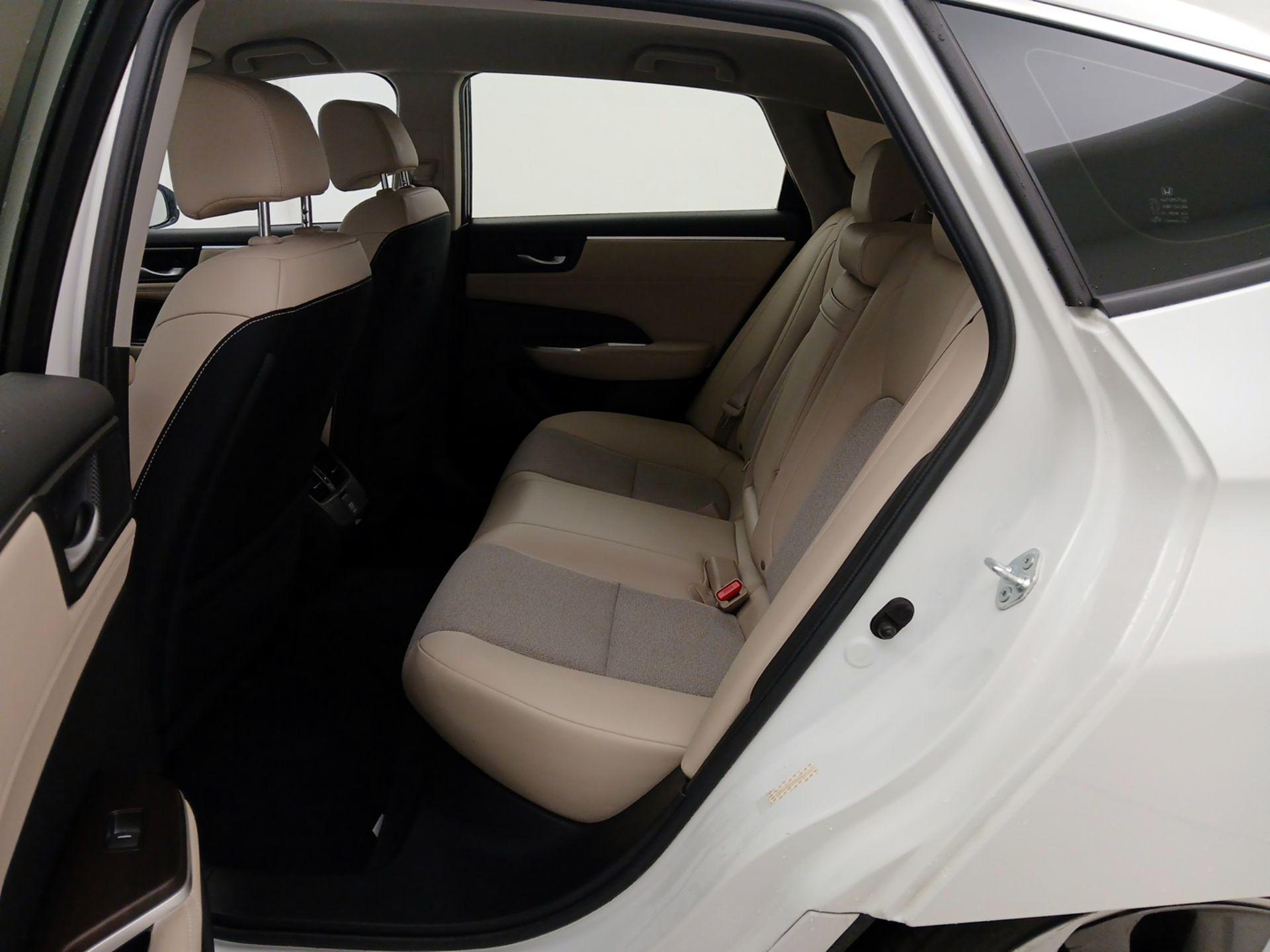 Thumbnail: 2018 Honda Clarity - 19