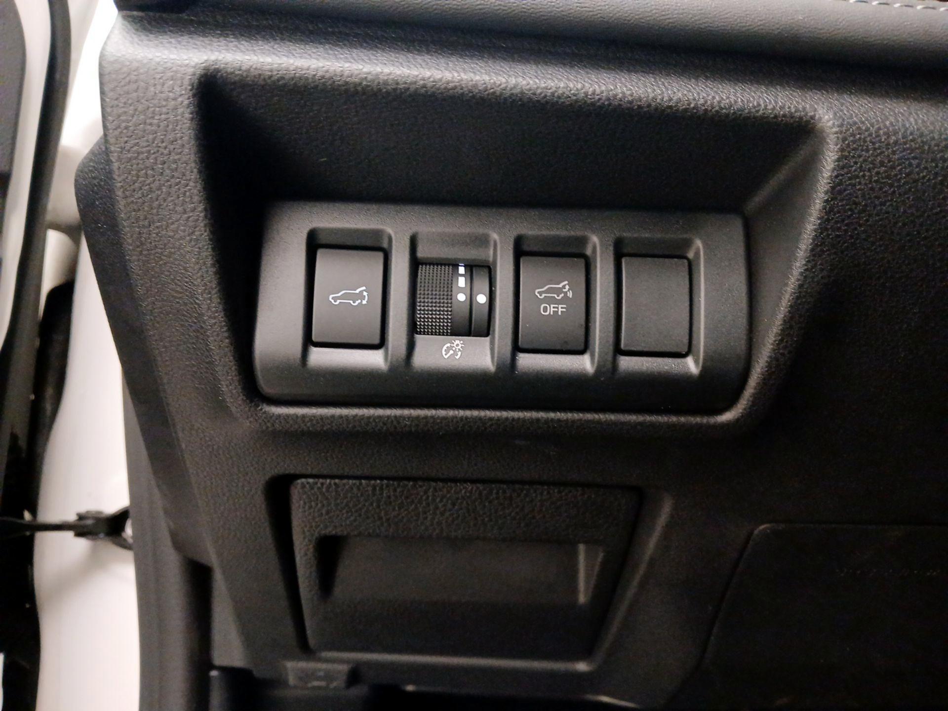 Thumbnail: 2020 Subaru Outback - 13