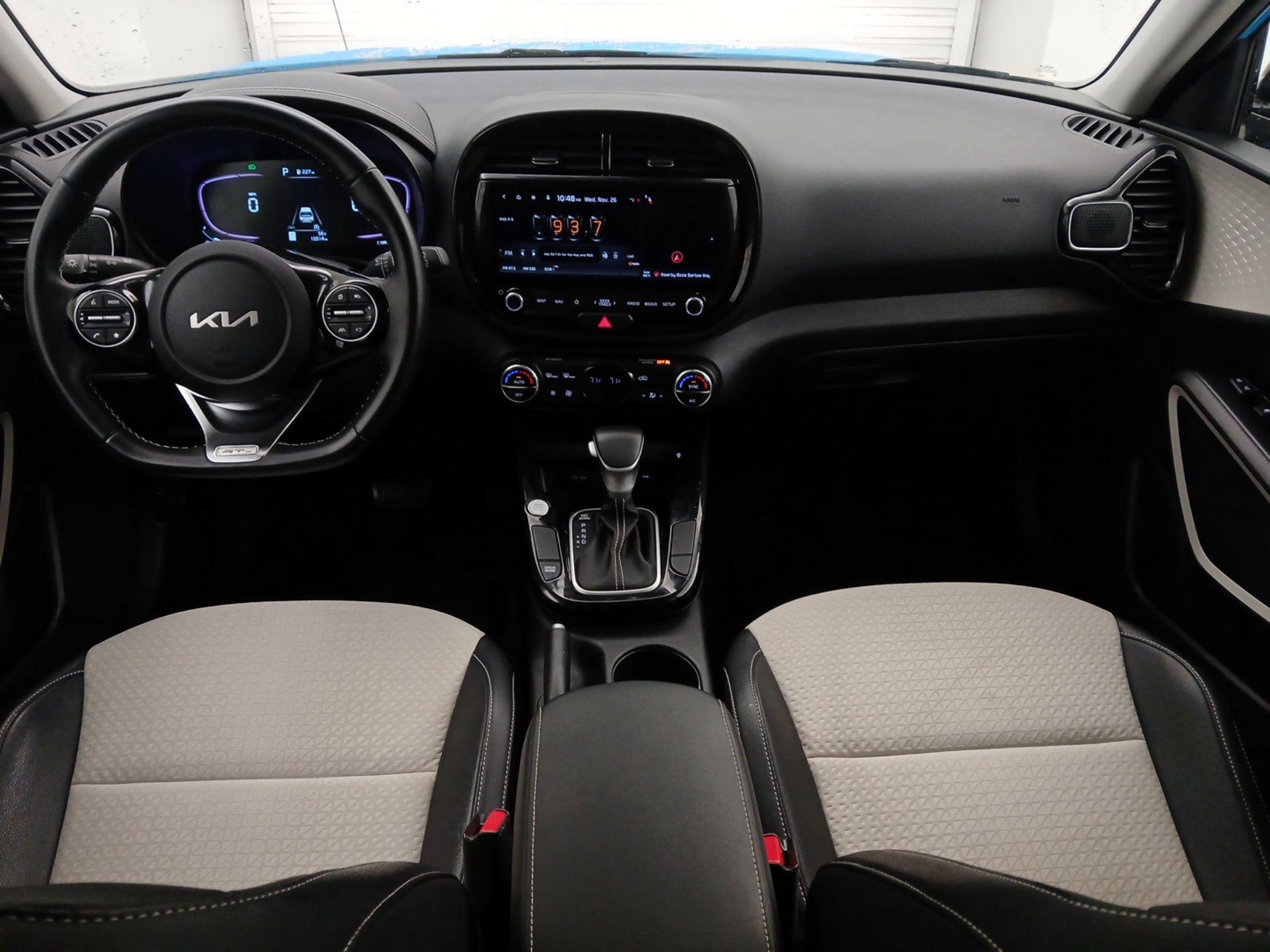 Thumbnail: 2023 Kia Soul - 9