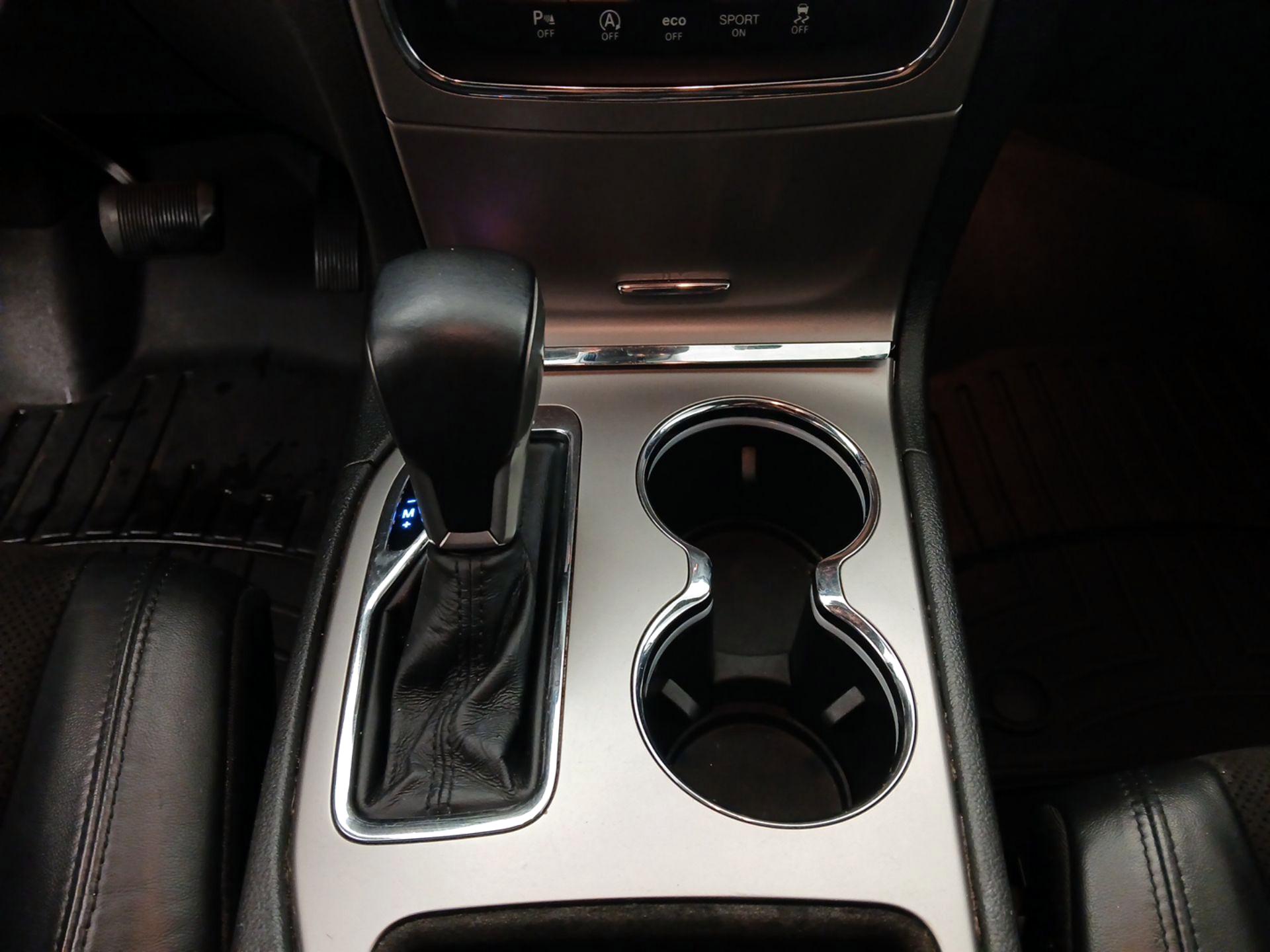 Thumbnail: 2018 Jeep Grand Cherokee - 18