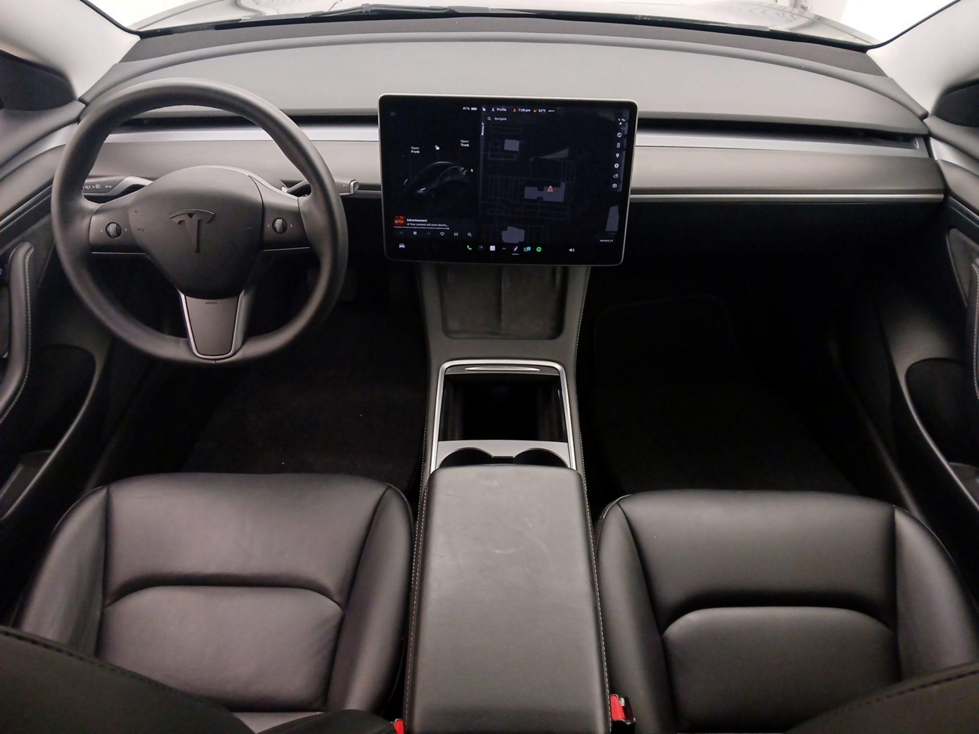 Thumbnail: 2023 Tesla Model 3 - 9