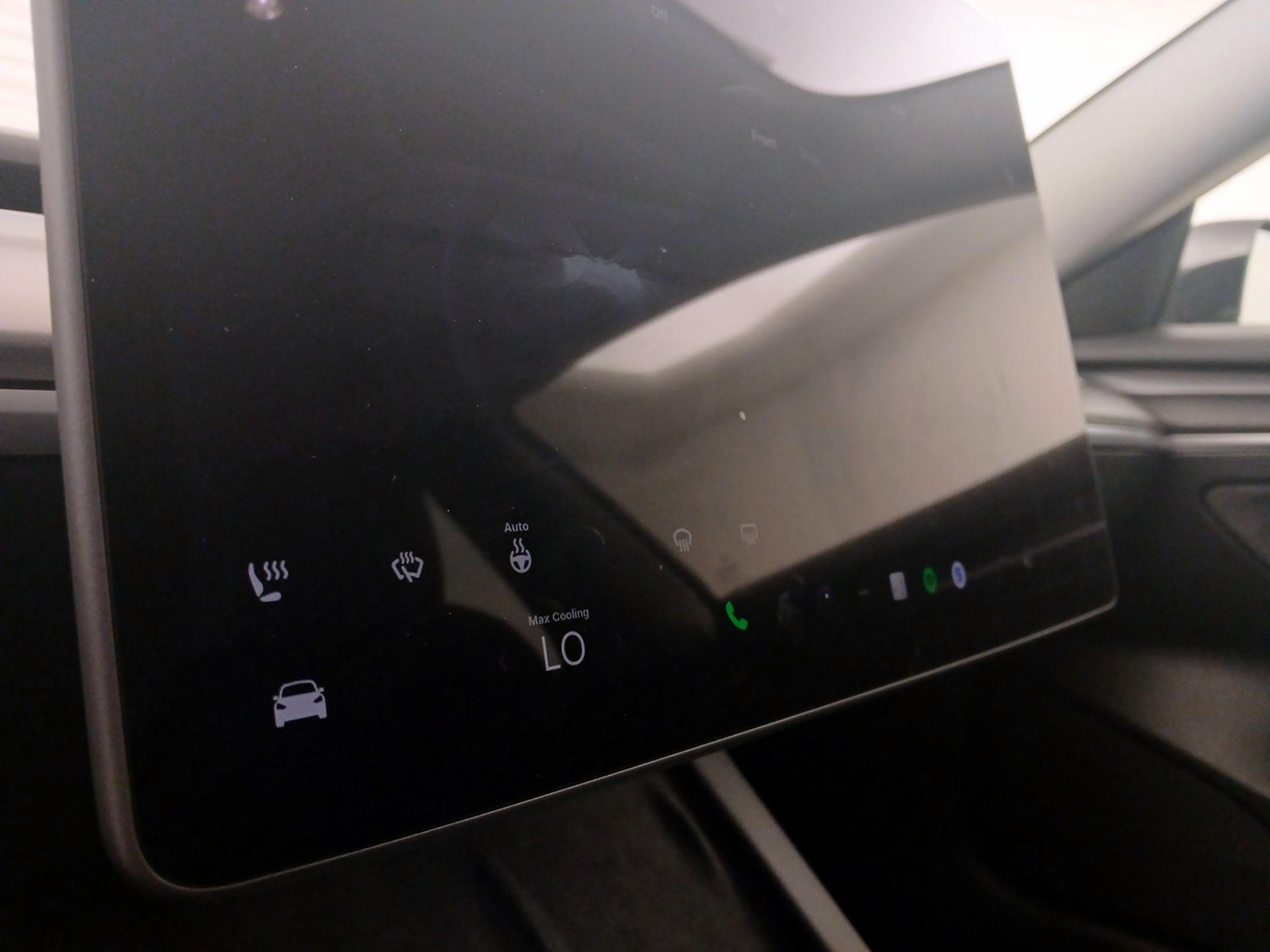 Thumbnail: 2023 Tesla Model 3 - 16