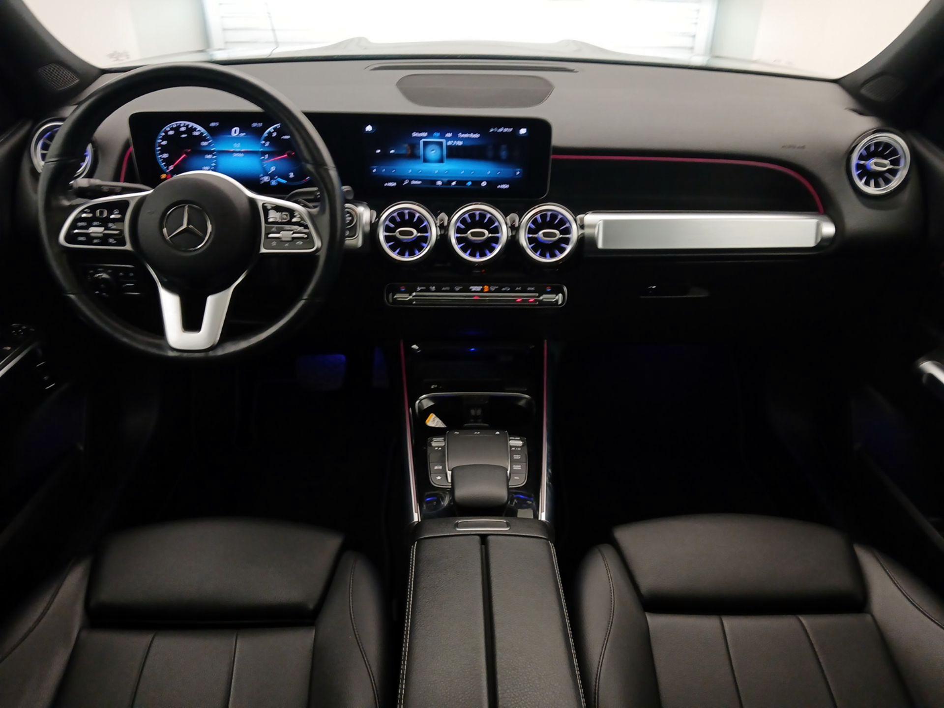 Thumbnail: 2021 Mercedes-Benz GLB - 9