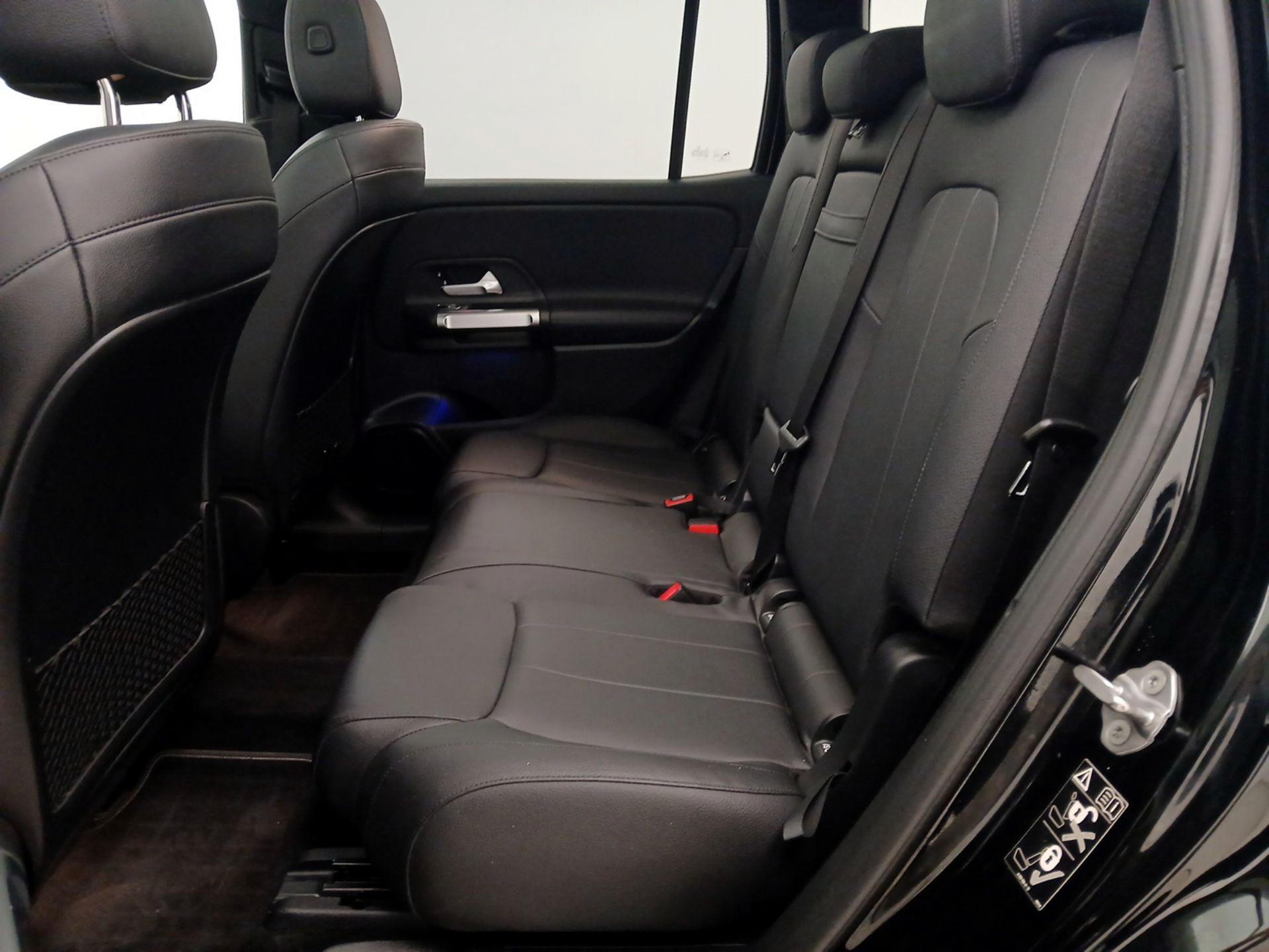 Thumbnail: 2021 Mercedes-Benz GLB - 20