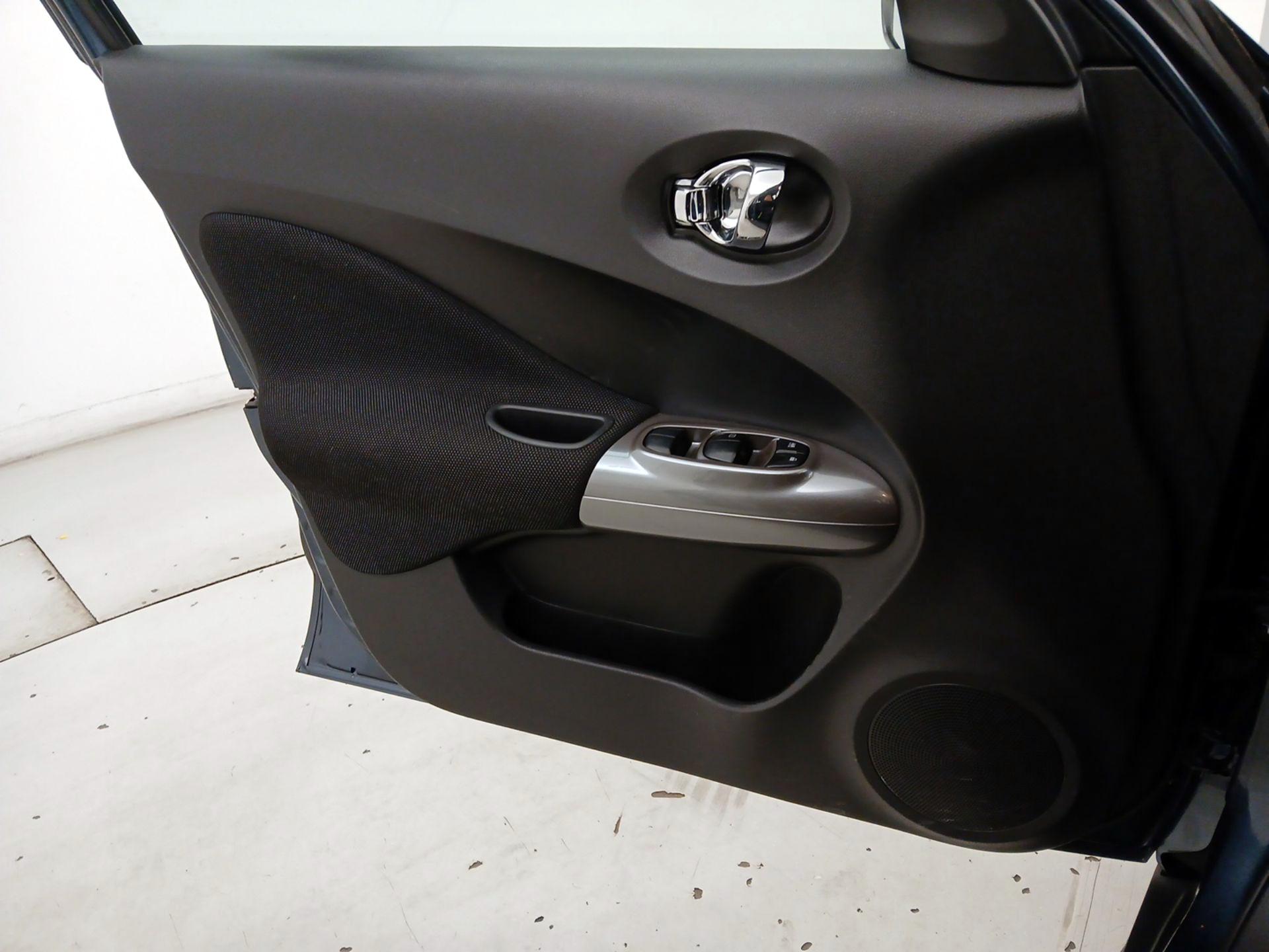 Thumbnail: 2014 Nissan Juke - 12