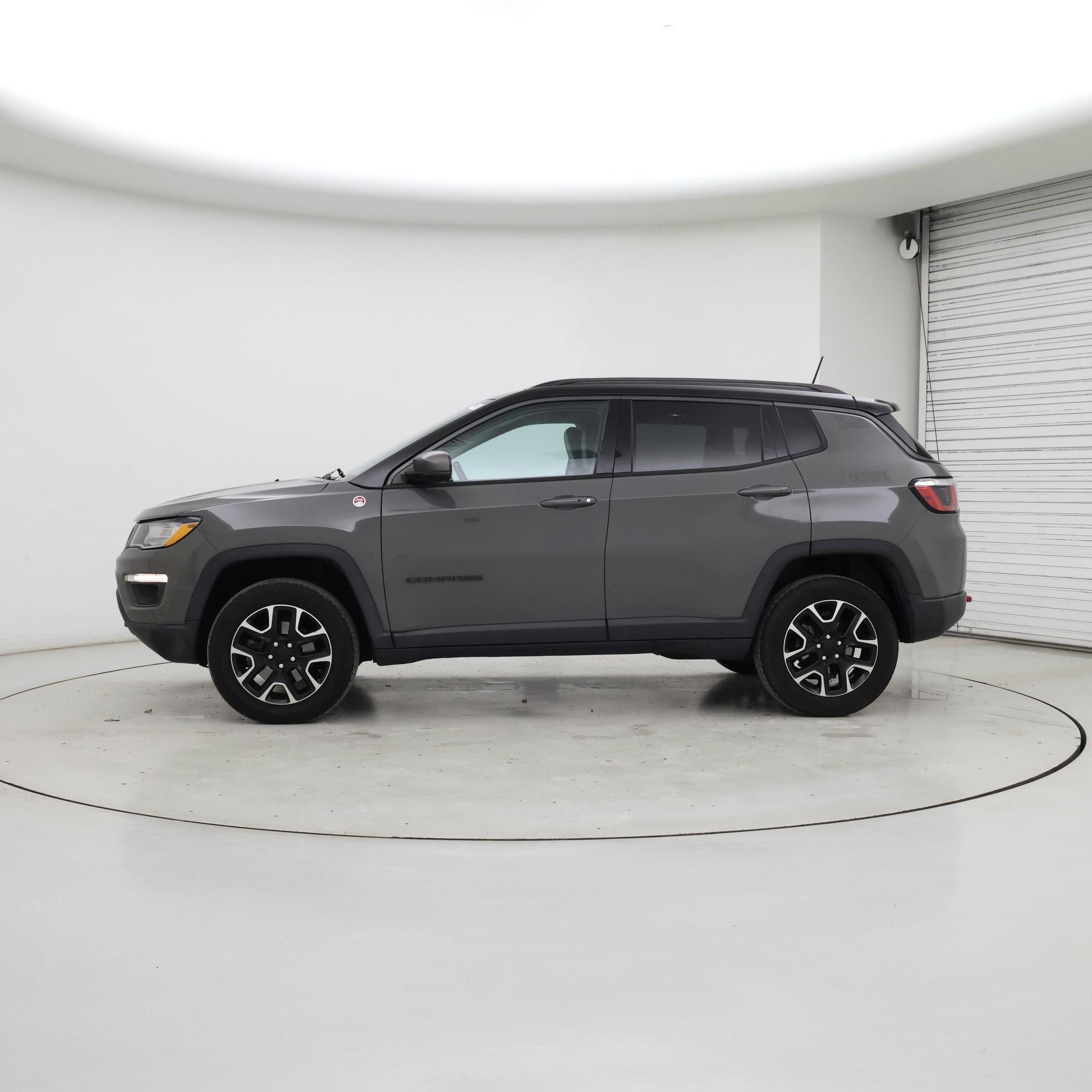 Thumbnail: 2020 Jeep Compass - 3
