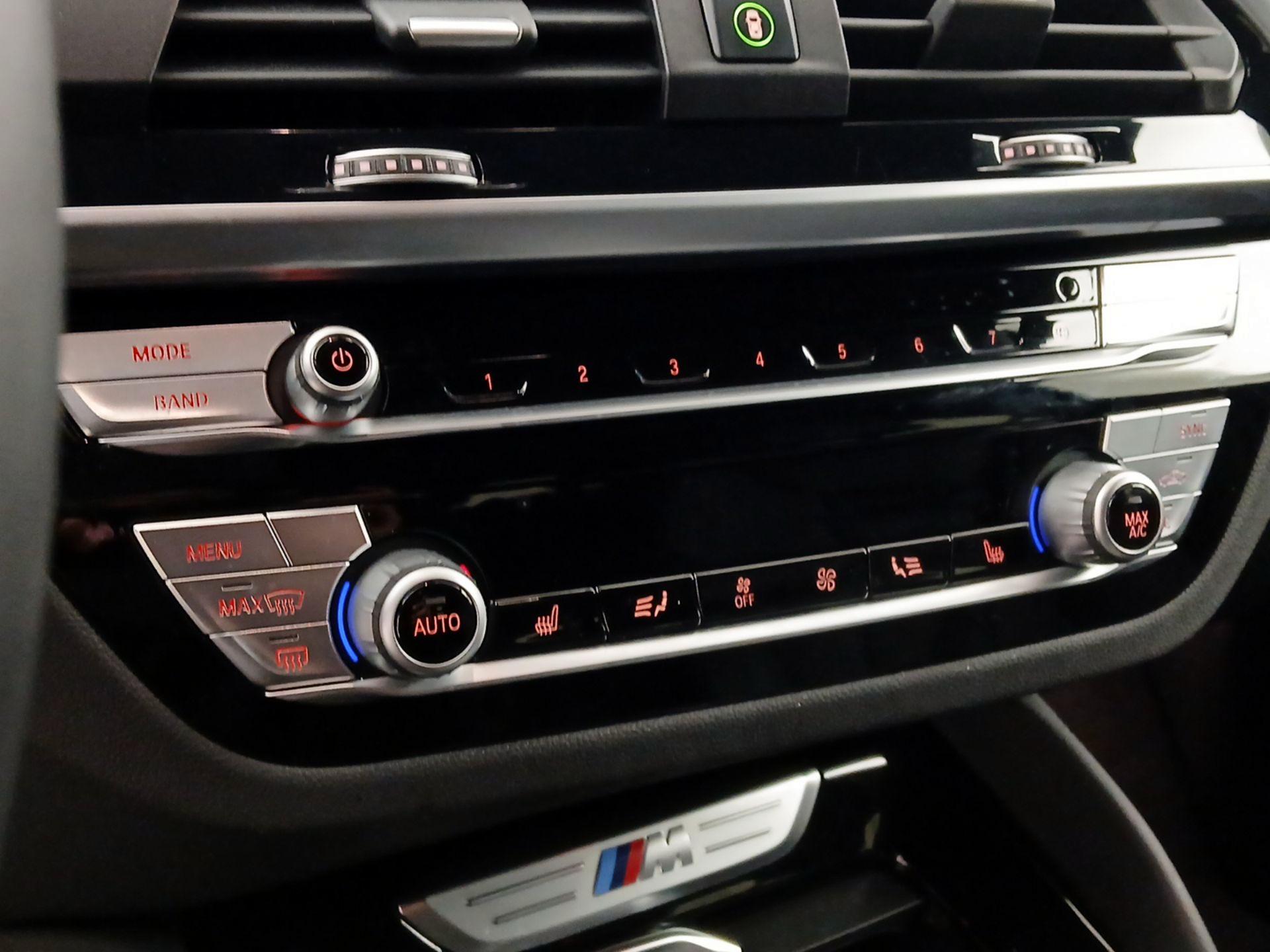 Thumbnail: 2020 BMW X4 - 17