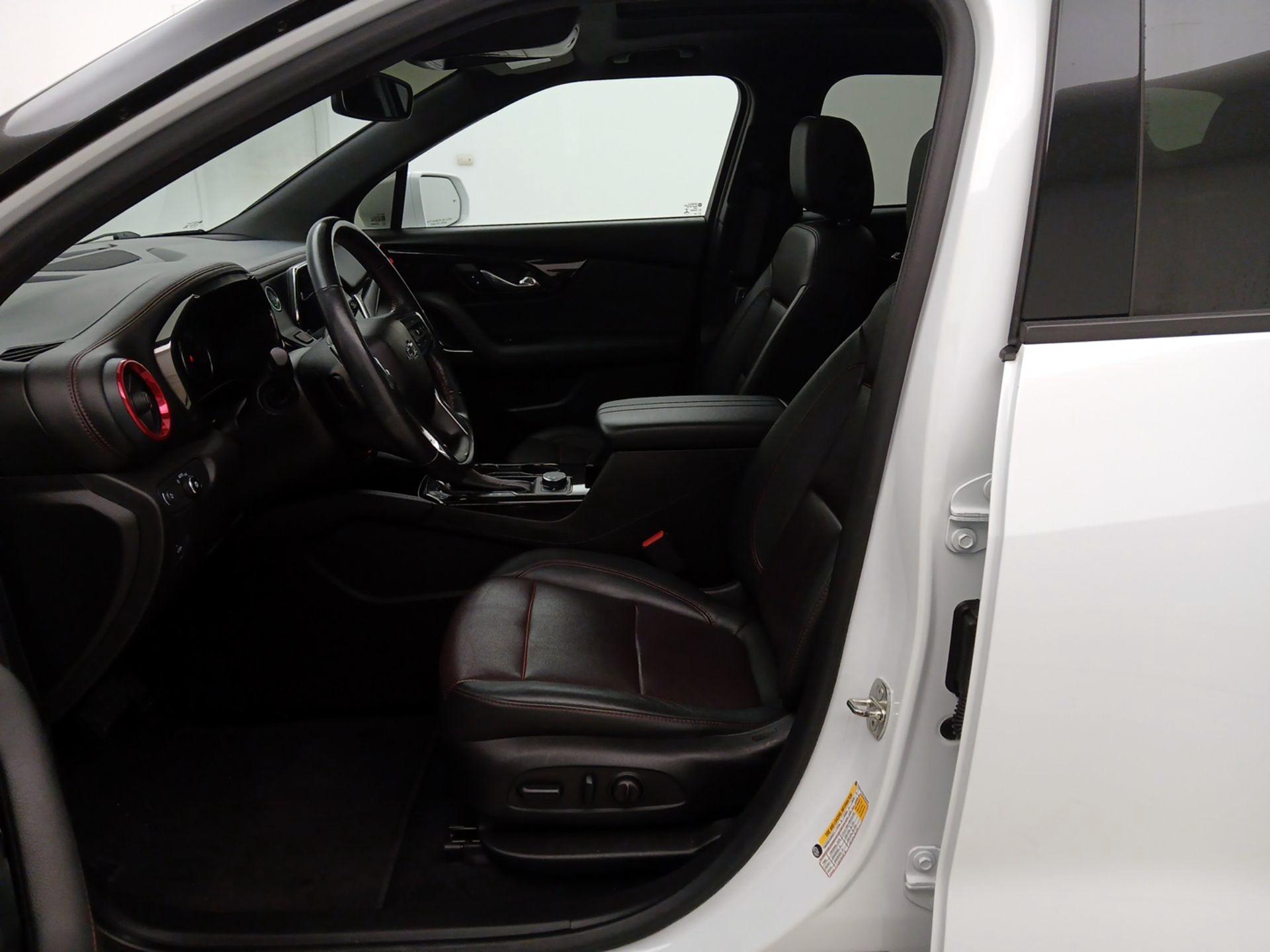 Thumbnail: 2019 Chevrolet Blazer - 11