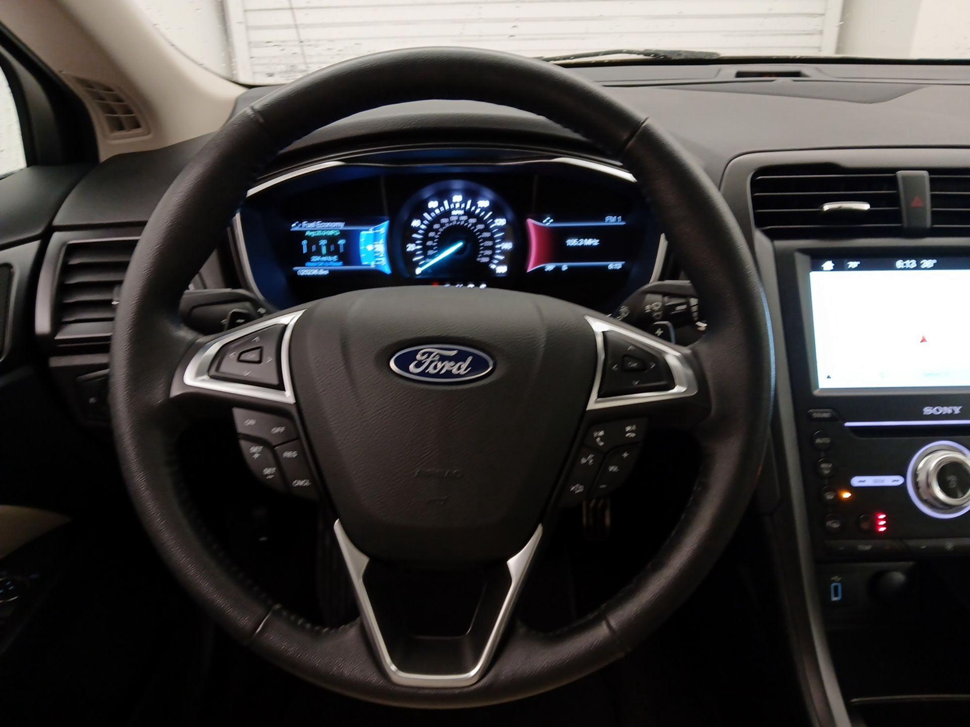 Thumbnail: 2018 Ford Fusion - 10