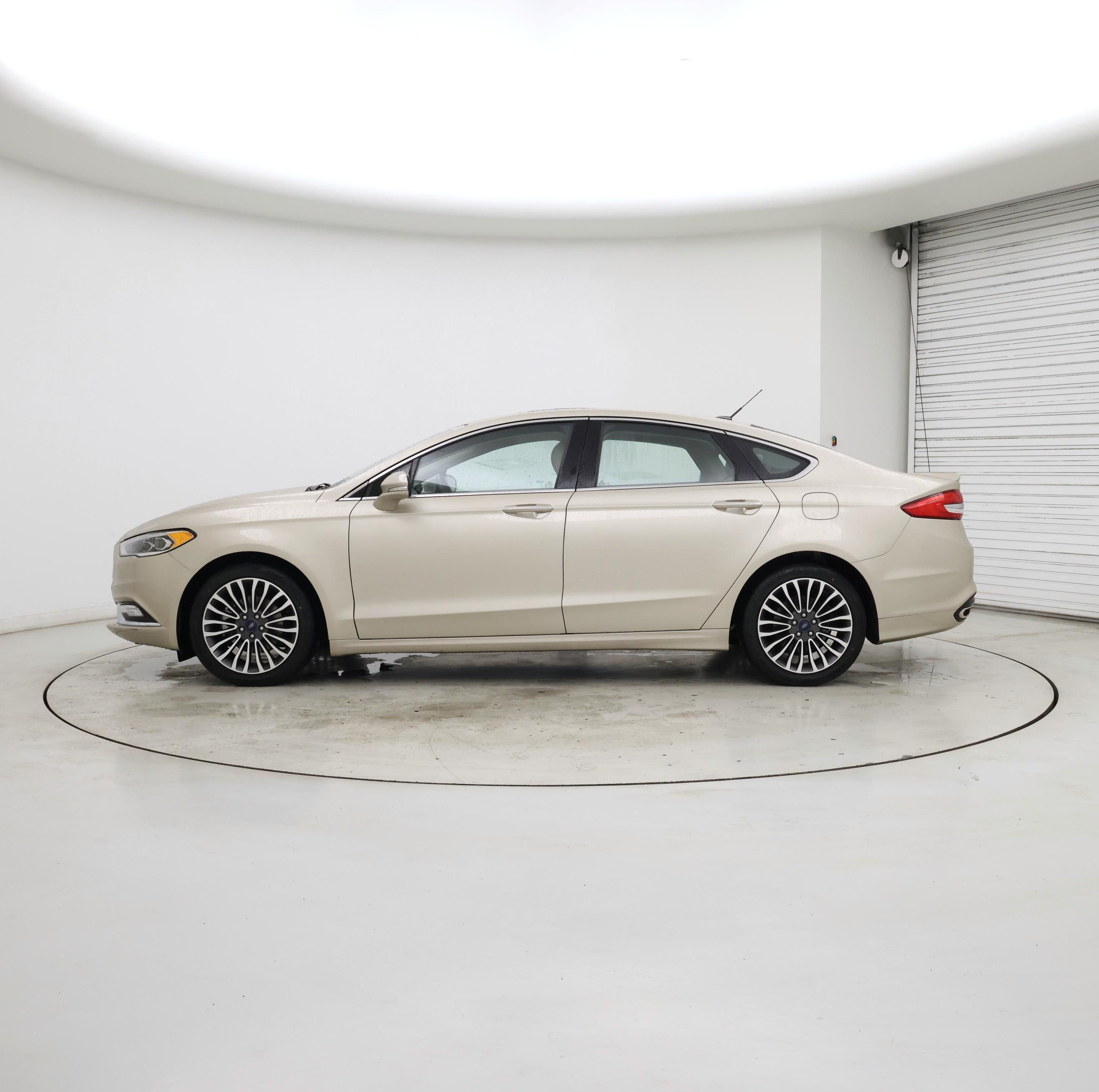 Thumbnail: 2018 Ford Fusion - 3