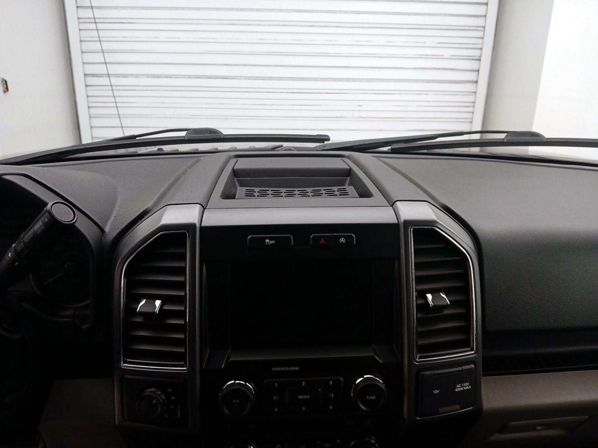 Thumbnail: 2020 Ford F-150 - 9