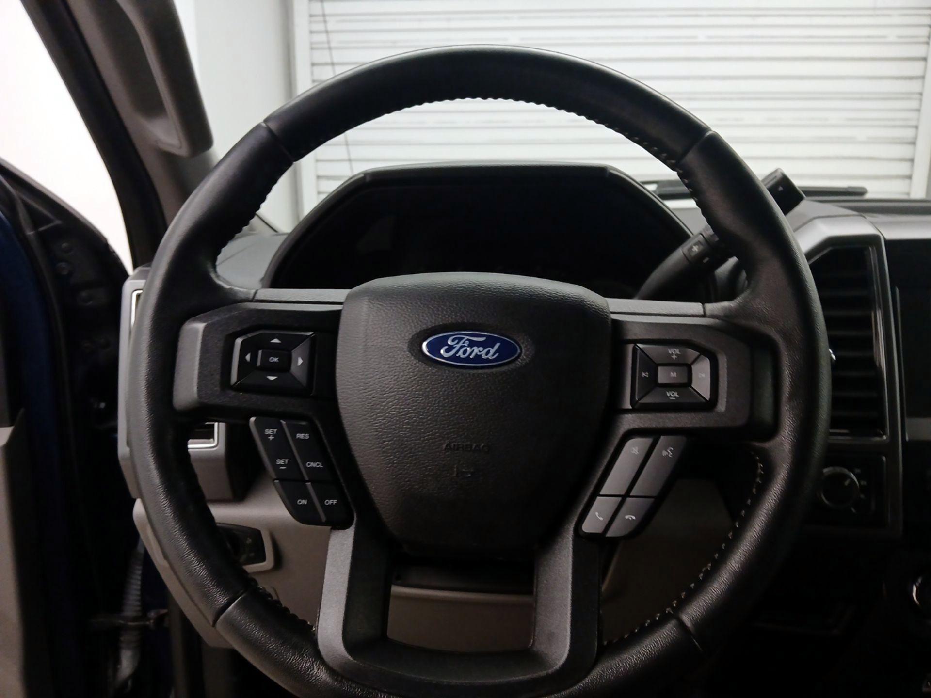 Thumbnail: 2020 Ford F-150 - 10