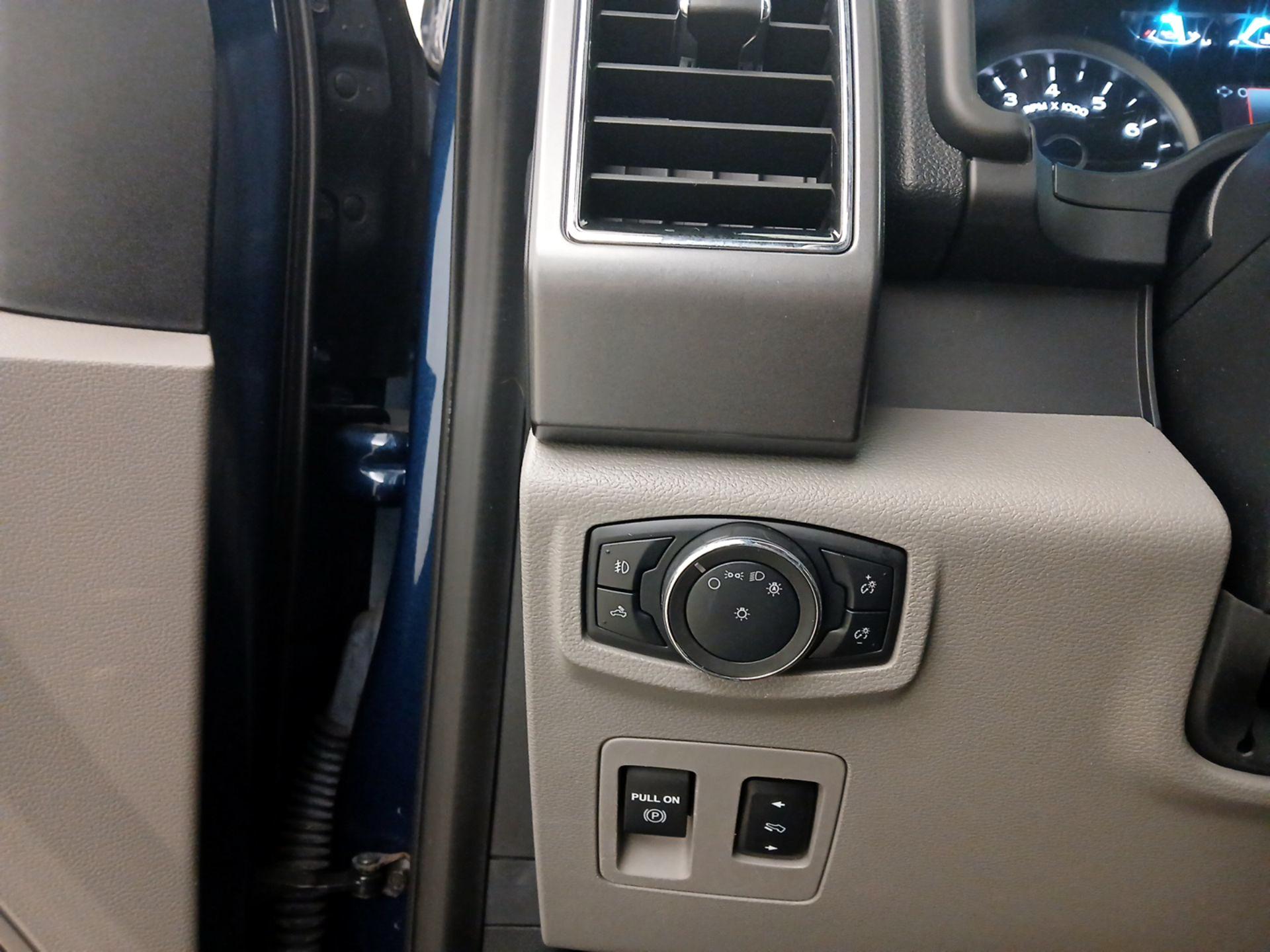 Thumbnail: 2020 Ford F-150 - 13