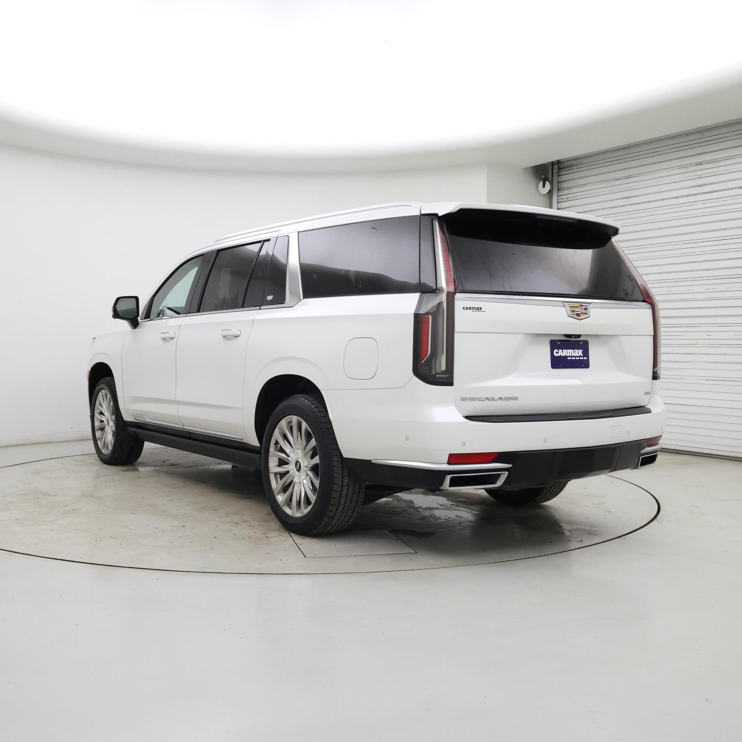 Thumbnail: 2022 Cadillac Escalade - 2