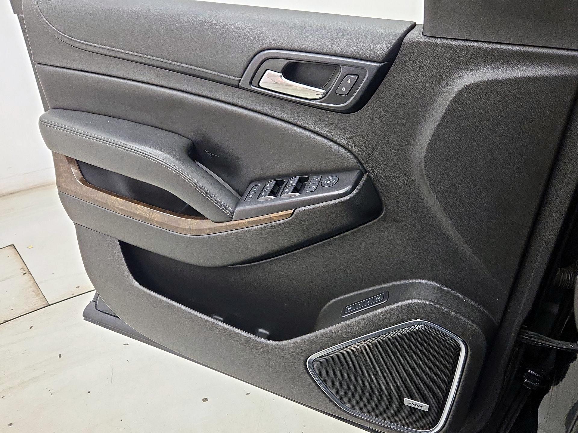 Thumbnail: 2017 Chevrolet Tahoe - 12