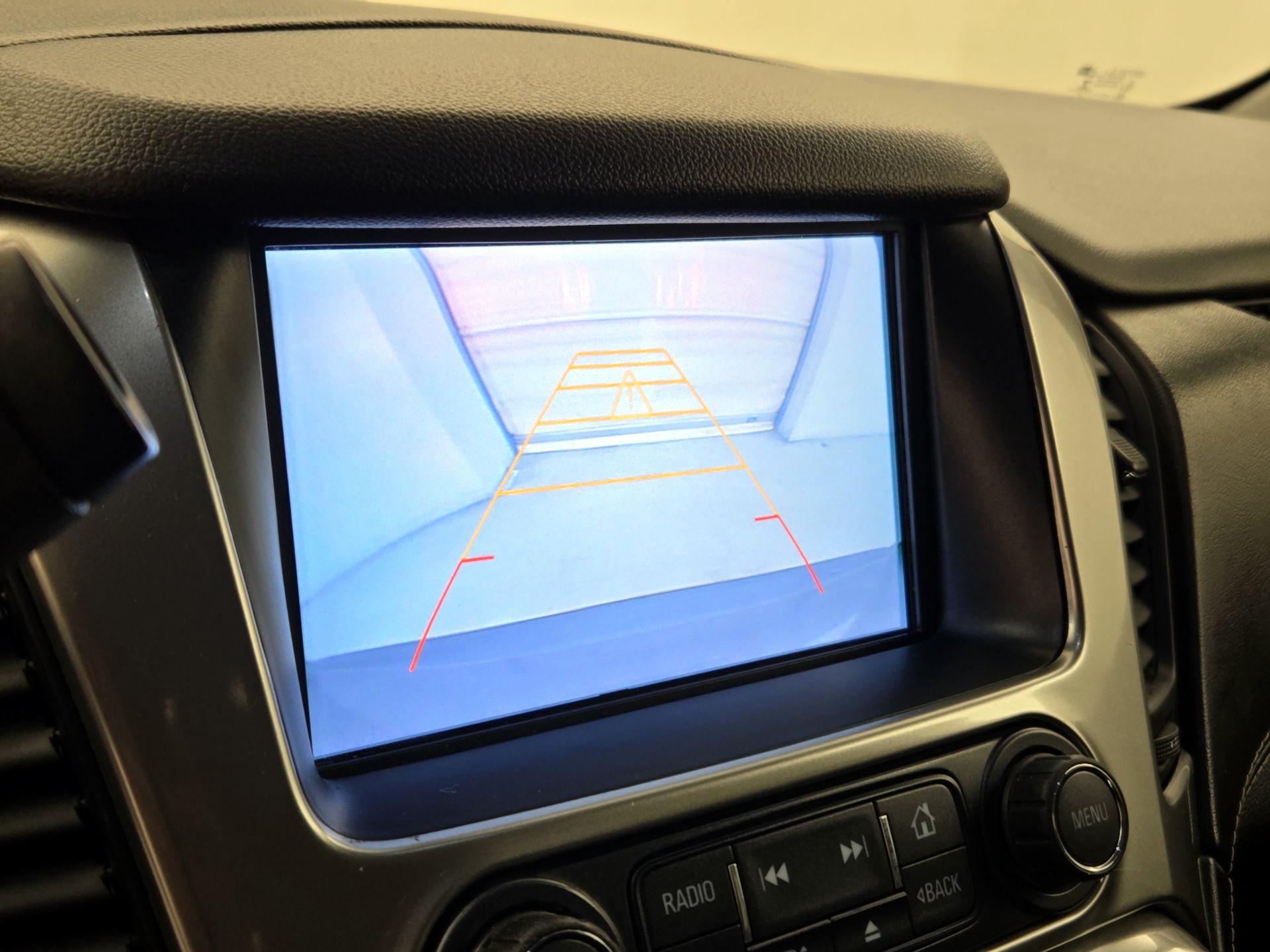 Thumbnail: 2017 Chevrolet Tahoe - 14