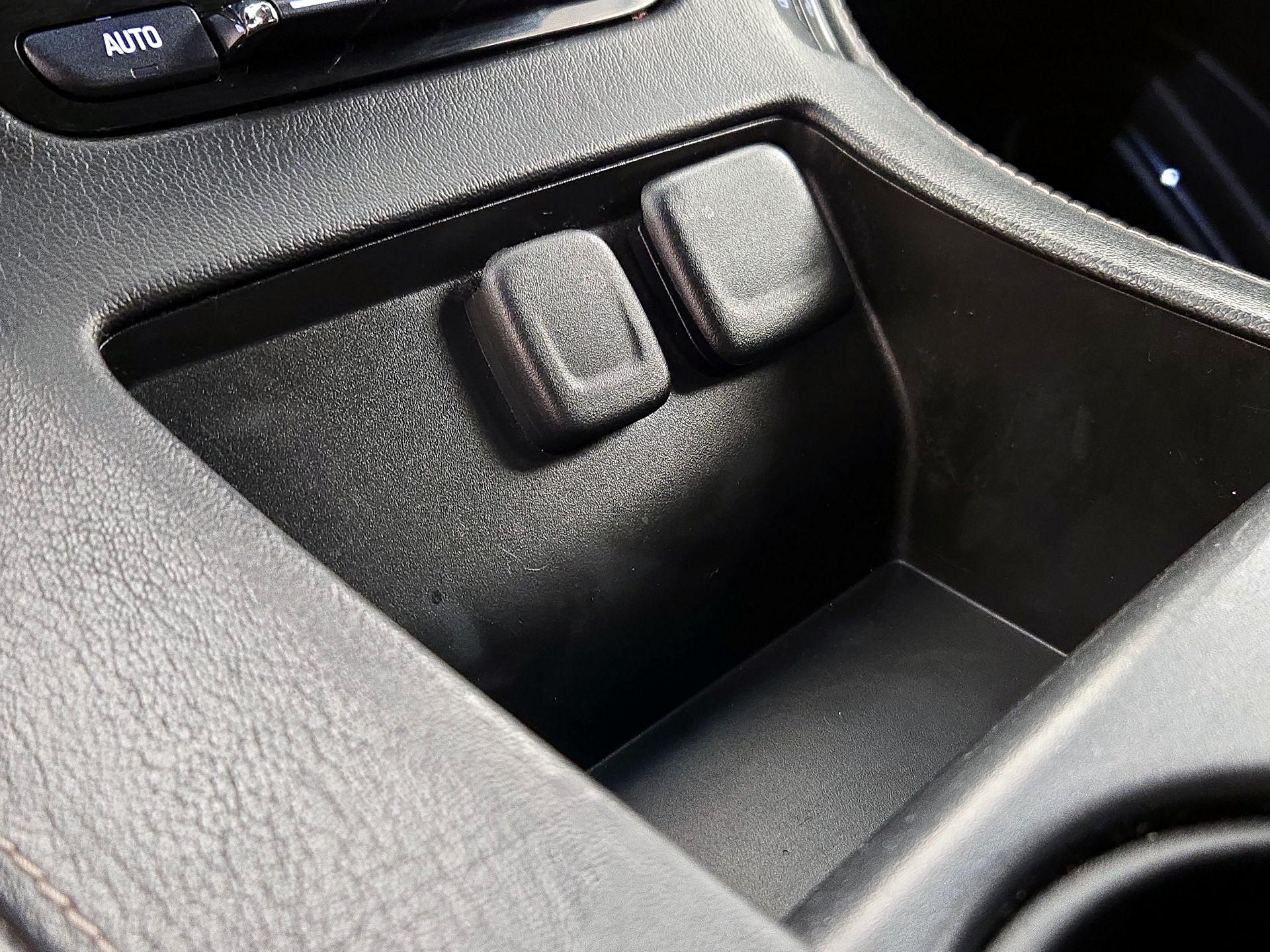 Thumbnail: 2017 Chevrolet Tahoe - 18