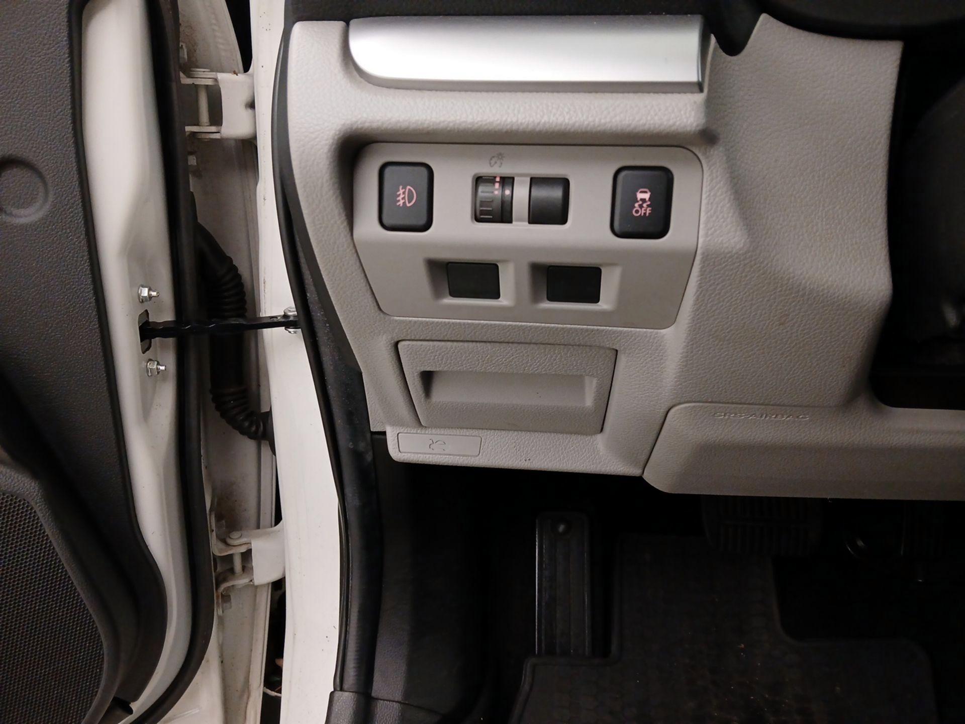 Thumbnail: 2015 Subaru Forester - 13