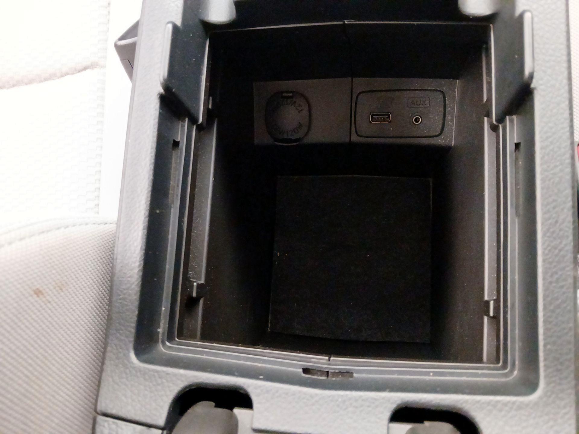 Thumbnail: 2015 Subaru Forester - 18