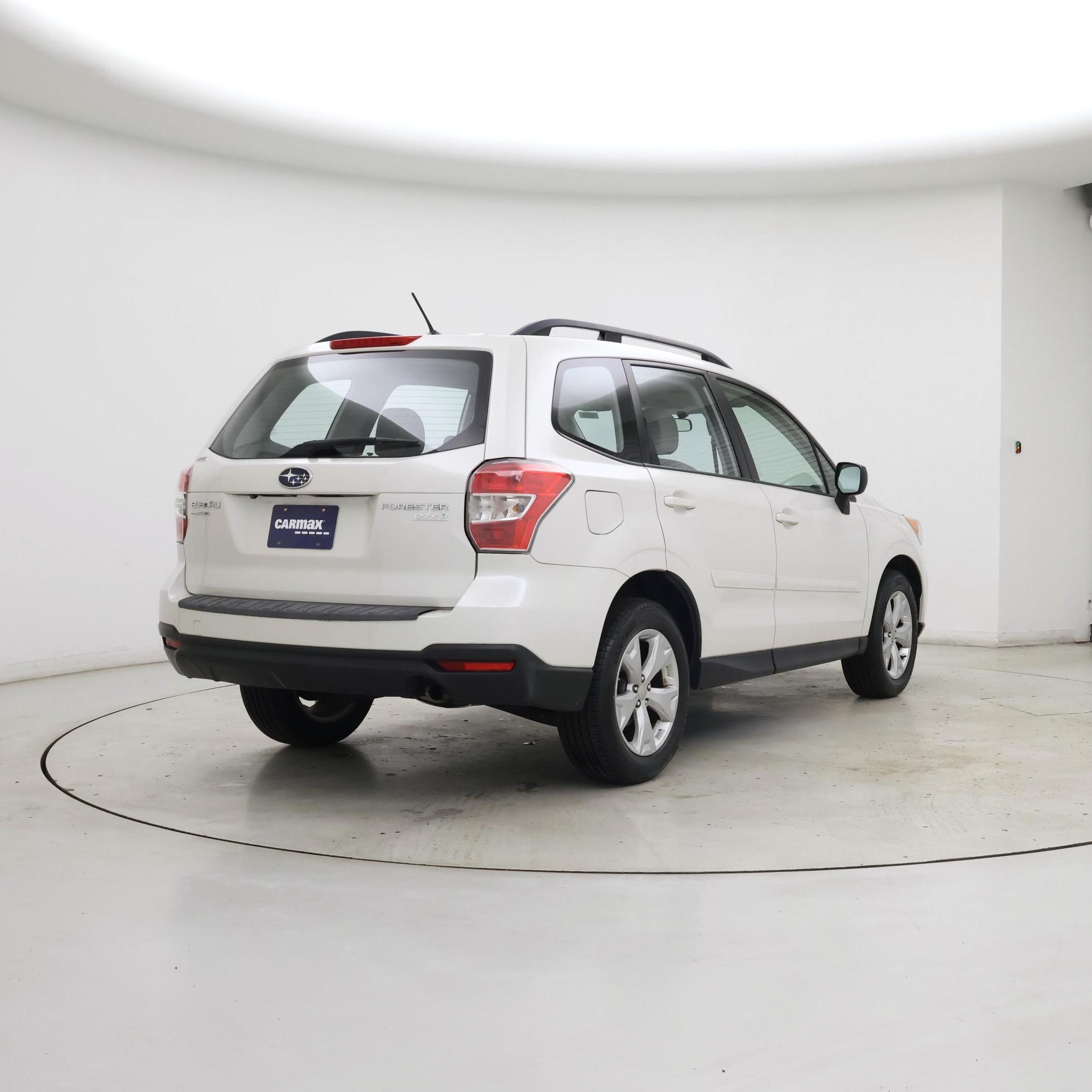 Thumbnail: 2015 Subaru Forester - 8