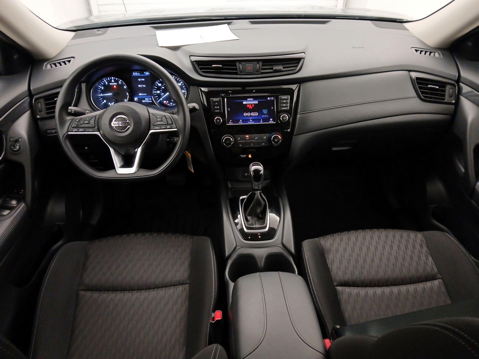 Thumbnail: 2018 Nissan Rogue - 9