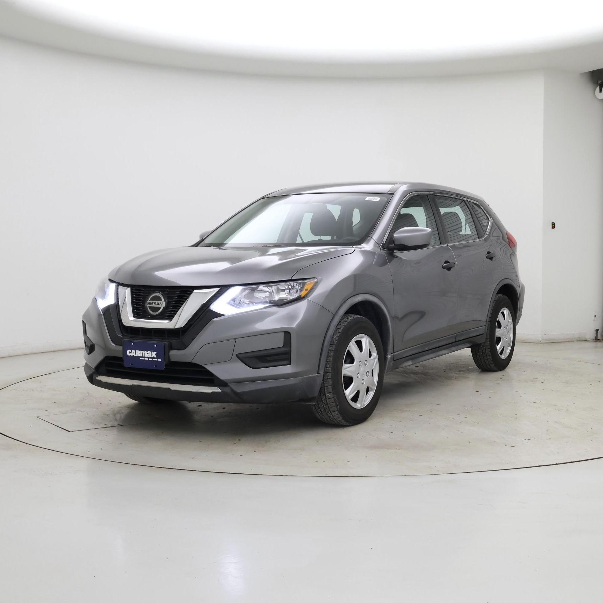 Thumbnail: 2018 Nissan Rogue - 4