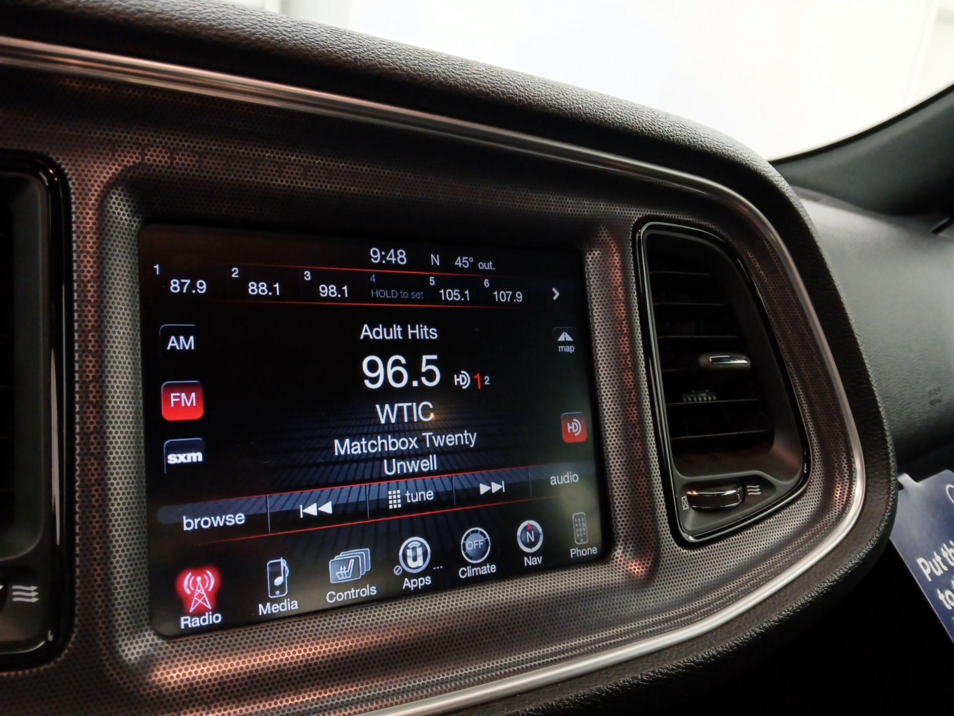 Thumbnail: 2015 Dodge Challenger - 16