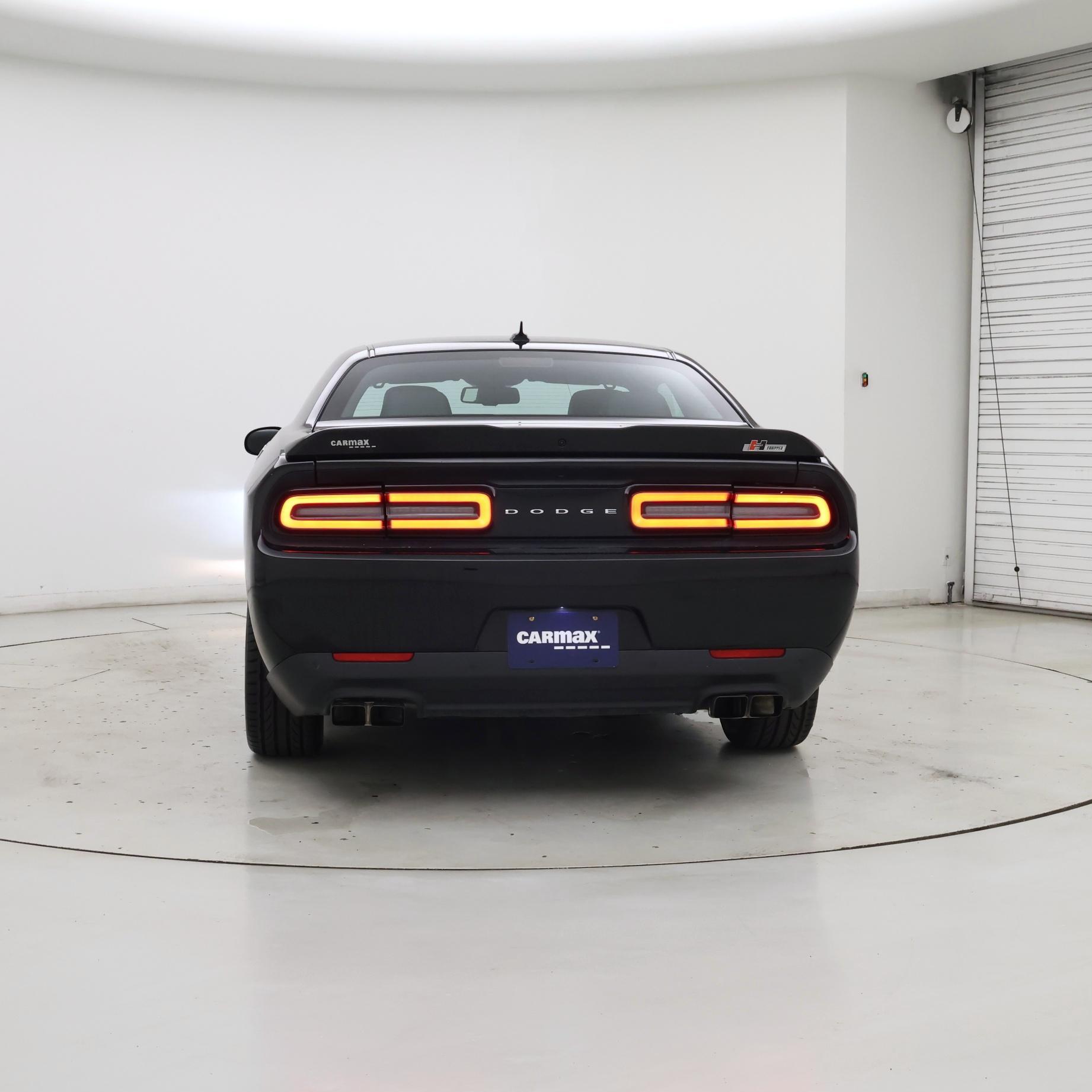 Thumbnail: 2015 Dodge Challenger - 6