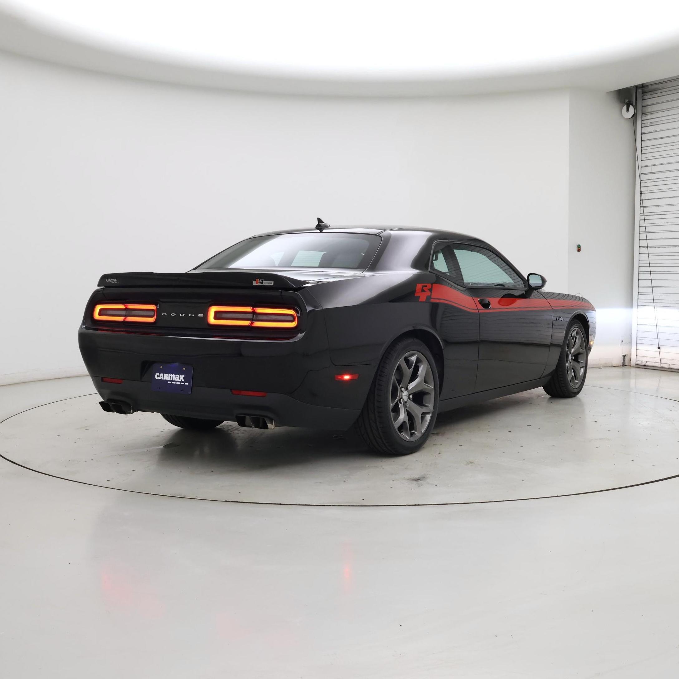 Thumbnail: 2015 Dodge Challenger - 8