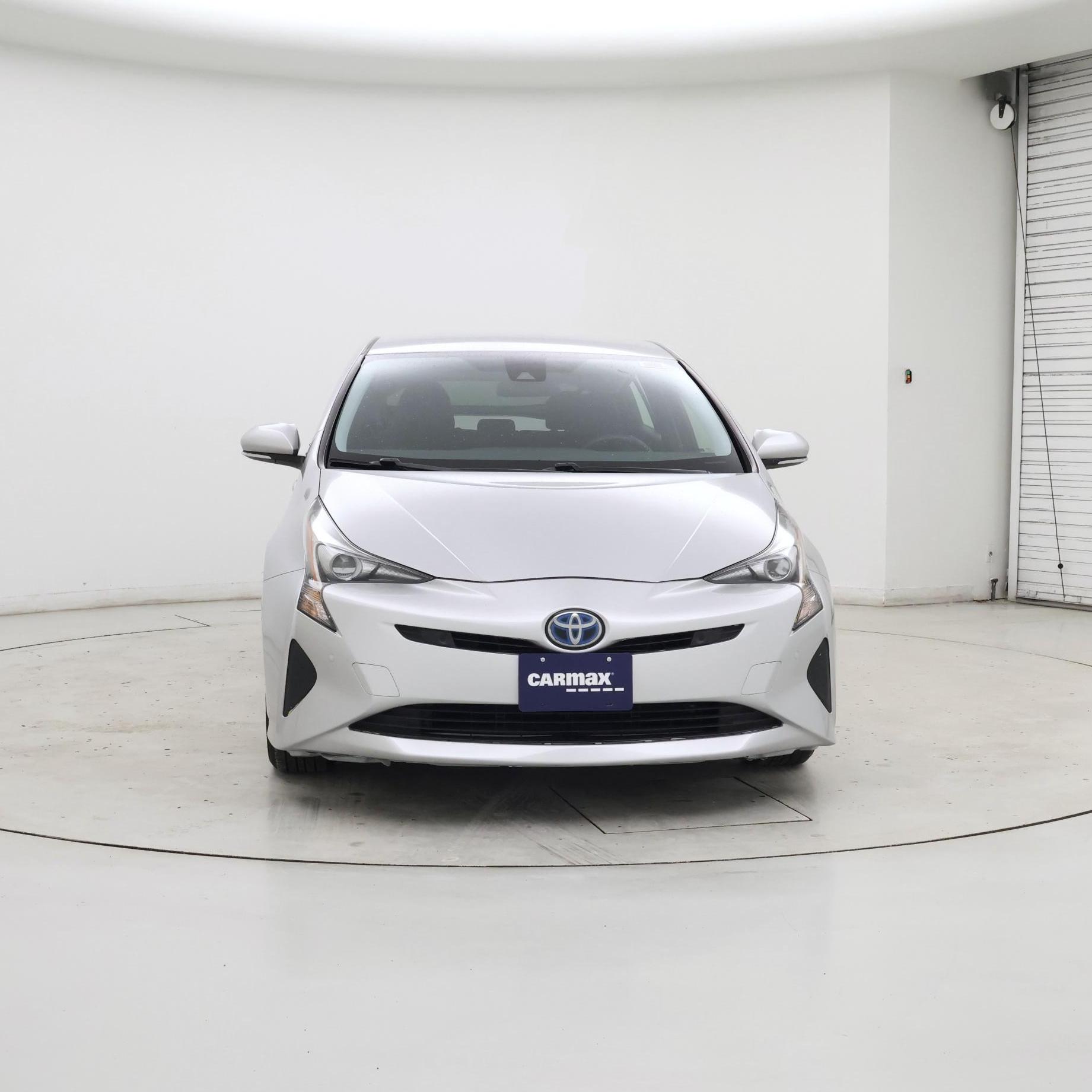 Thumbnail: 2017 Toyota Prius - 5