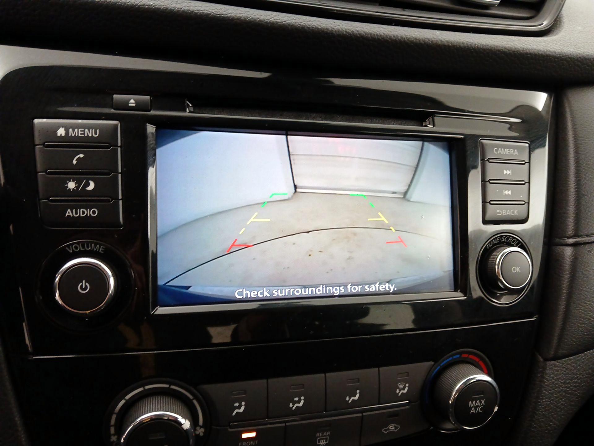 Thumbnail: 2019 Nissan Rogue - 14