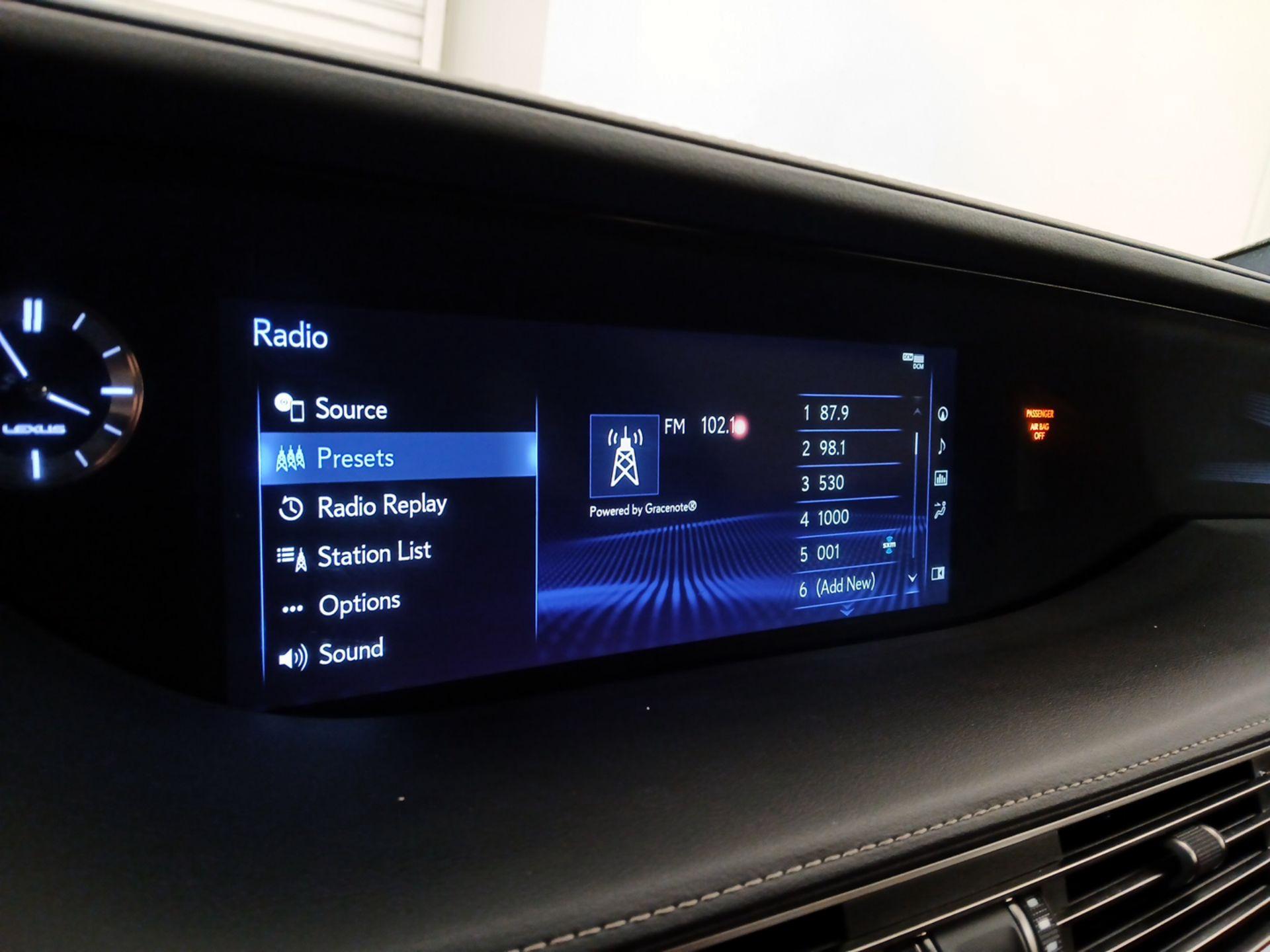 Thumbnail: 2018 Lexus LS - 16