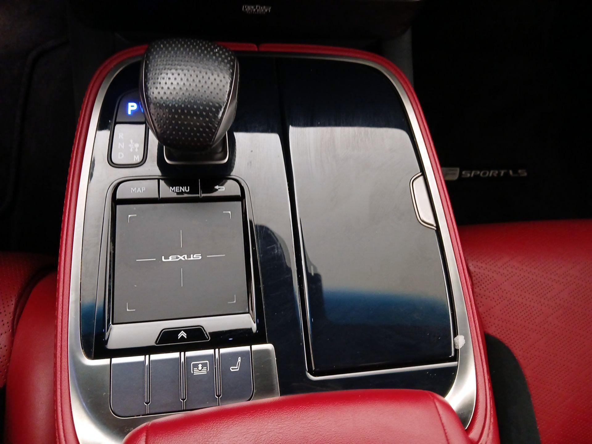 Thumbnail: 2018 Lexus LS - 18